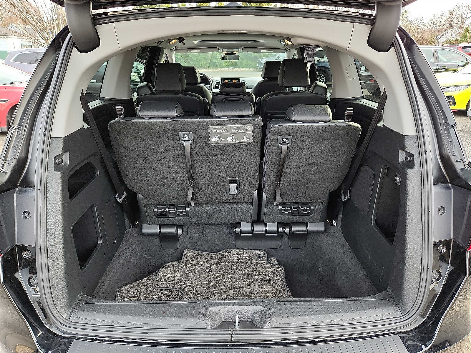 2024 Honda Odyssey EX-L - Photo 28