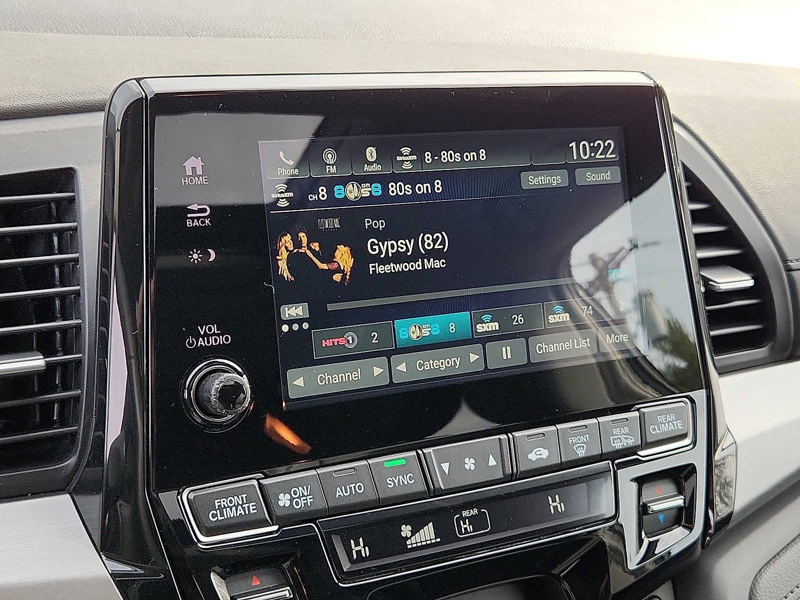 2024 Honda Odyssey EX-L - Photo 16