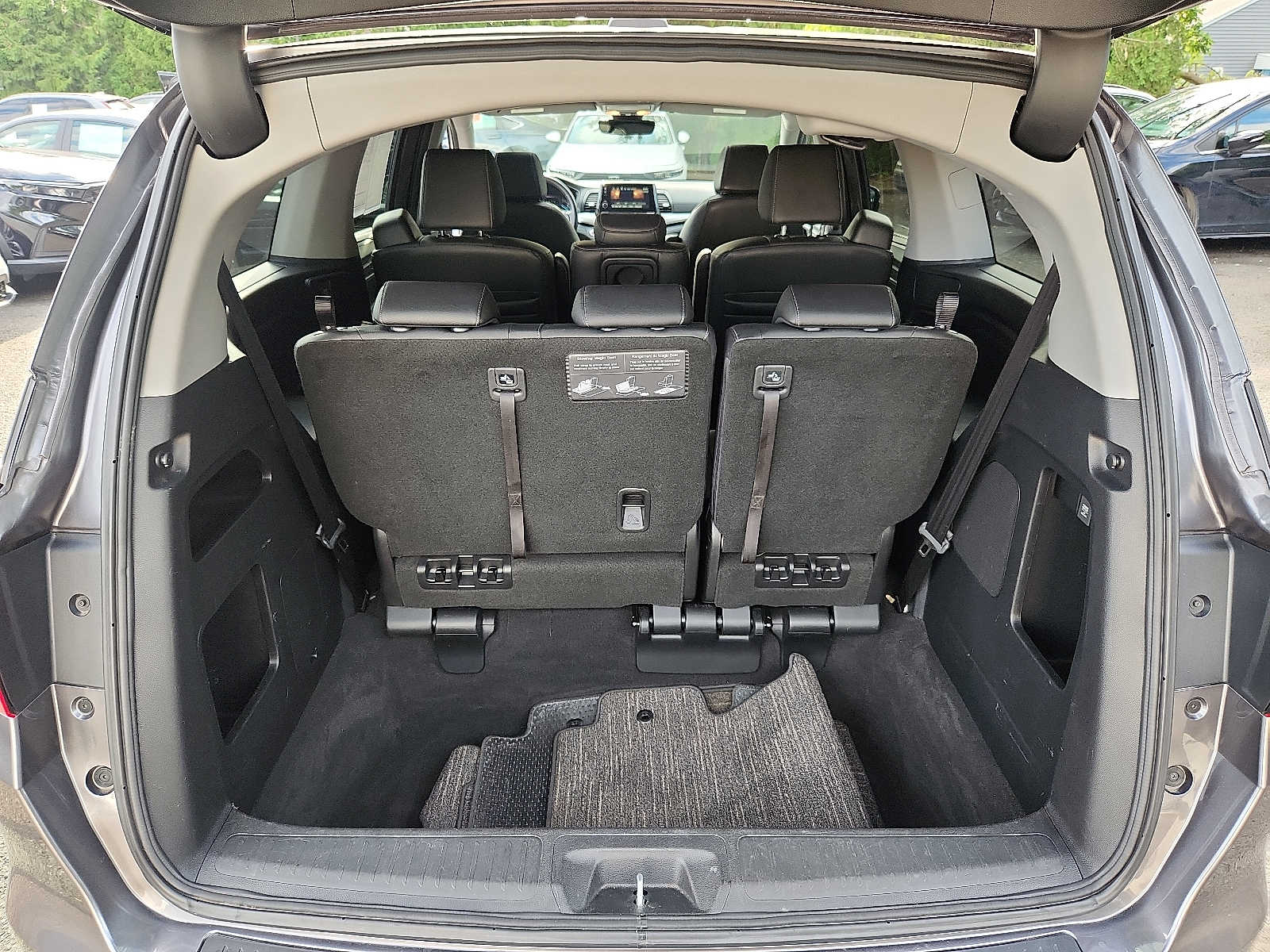 Used 2024 Honda Odyssey Van