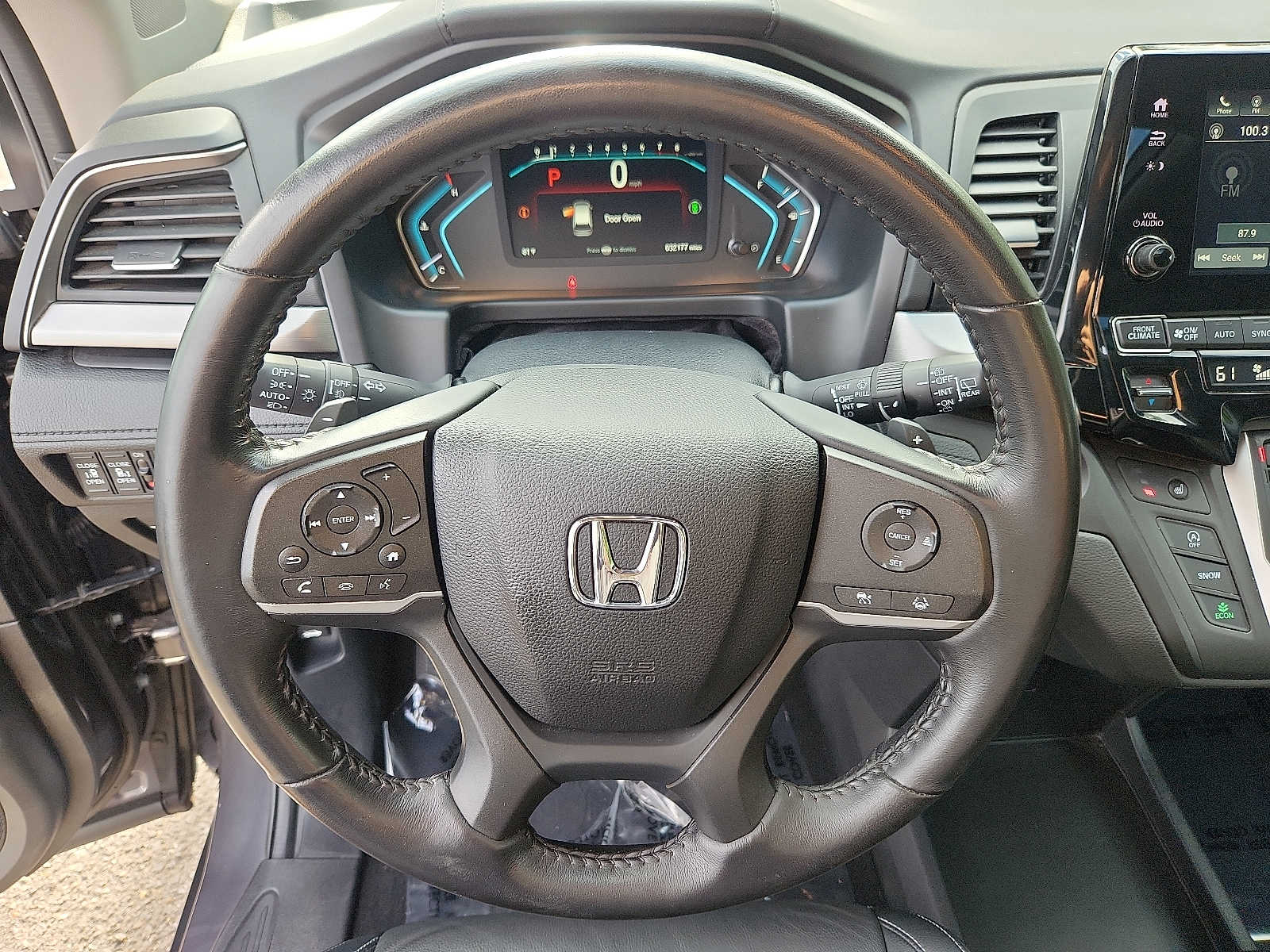 Used 2024 Honda Odyssey Van