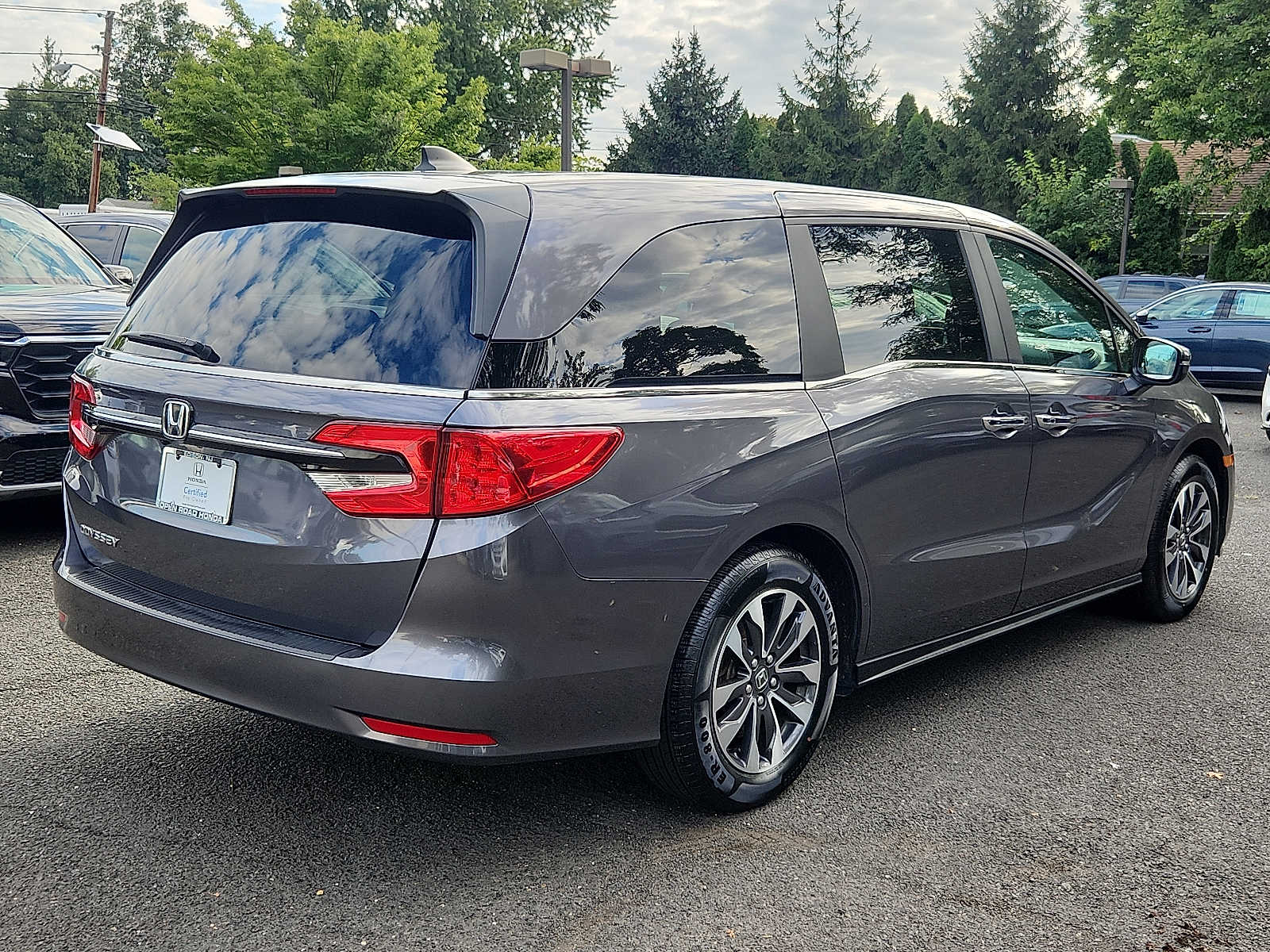 Used 2024 Honda Odyssey Van