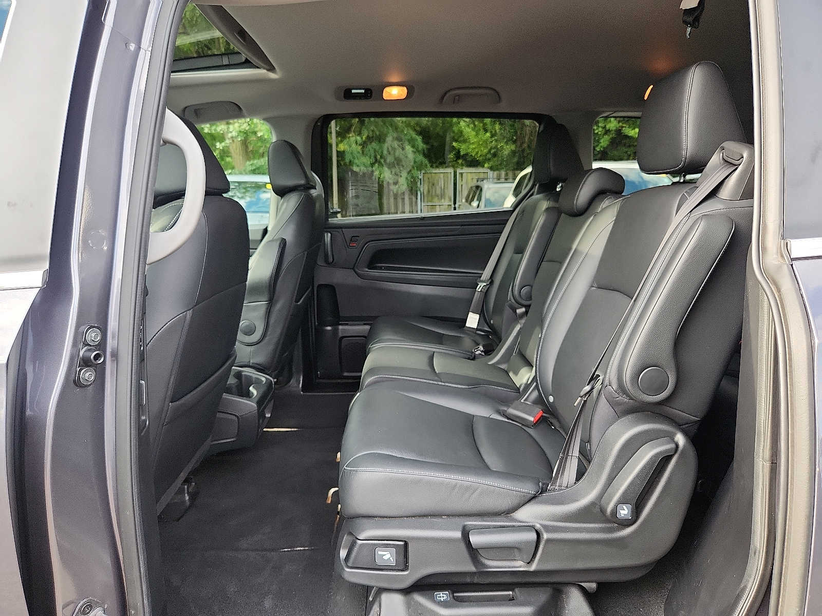 Used 2024 Honda Odyssey Van