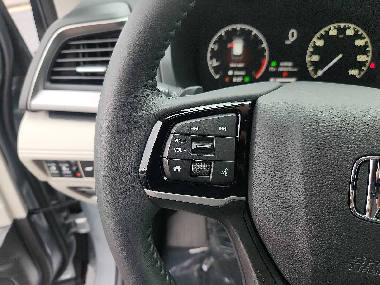 Used 2026 Honda Odyssey Van