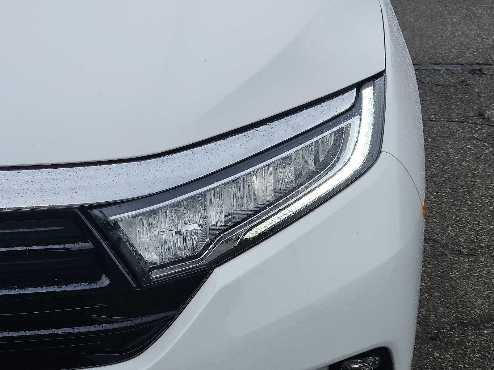 2024 Honda Odyssey EX-L - Photo 9