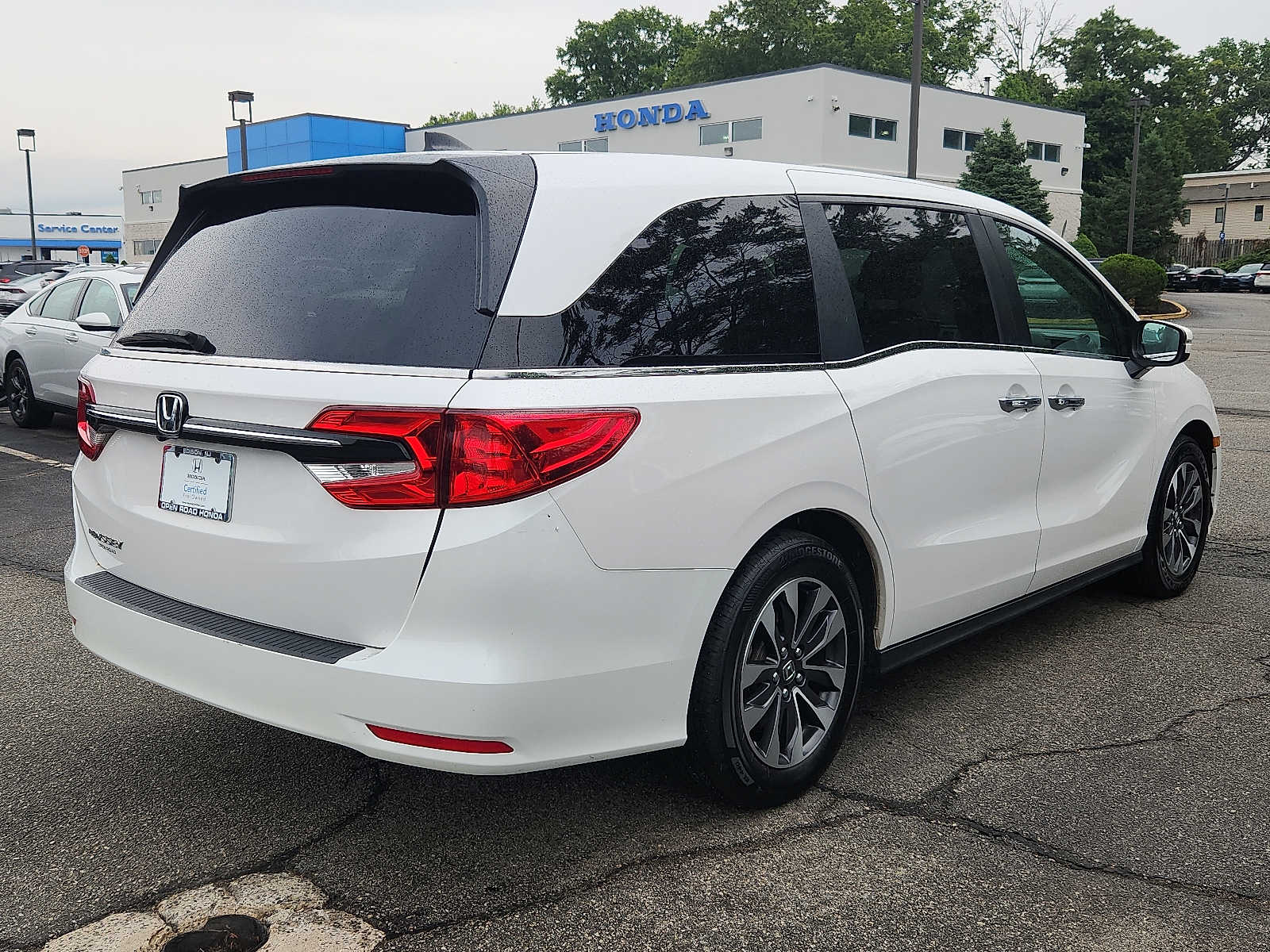 2024 Honda Odyssey EX-L - Photo 6