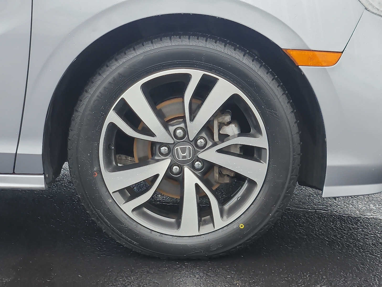 Used 2024 Honda Odyssey Van