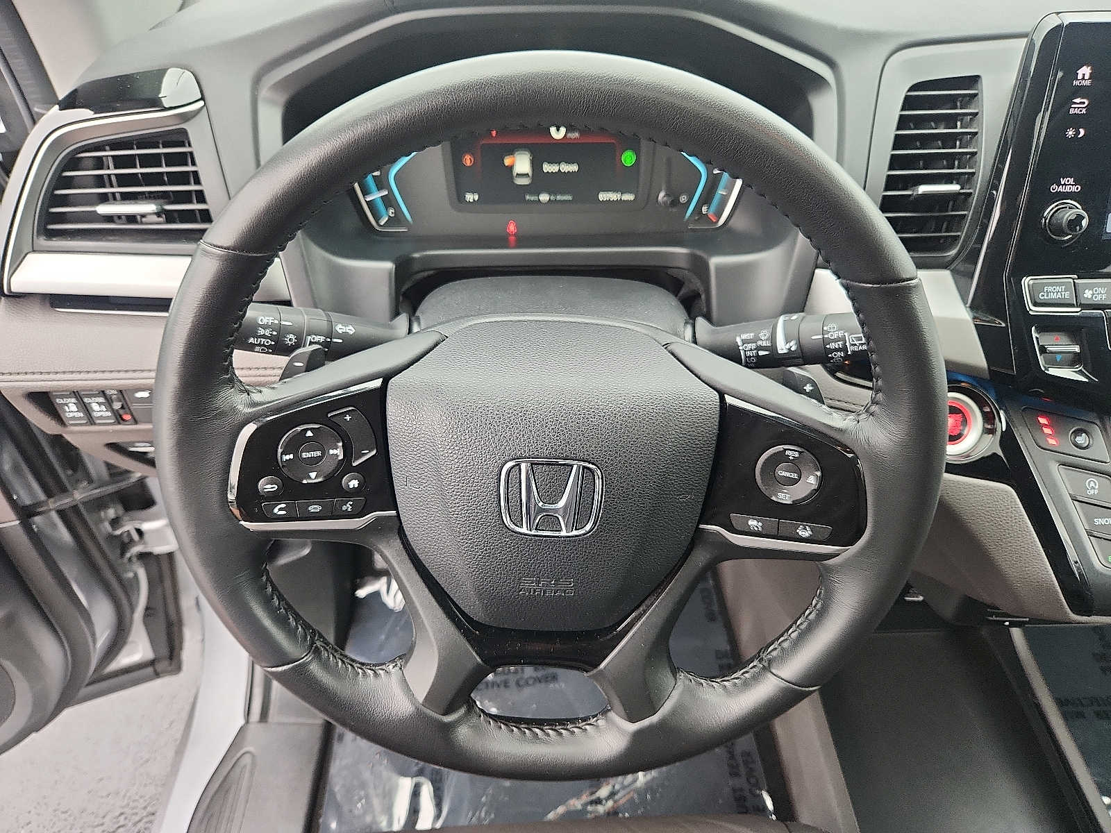 Used 2024 Honda Odyssey Van