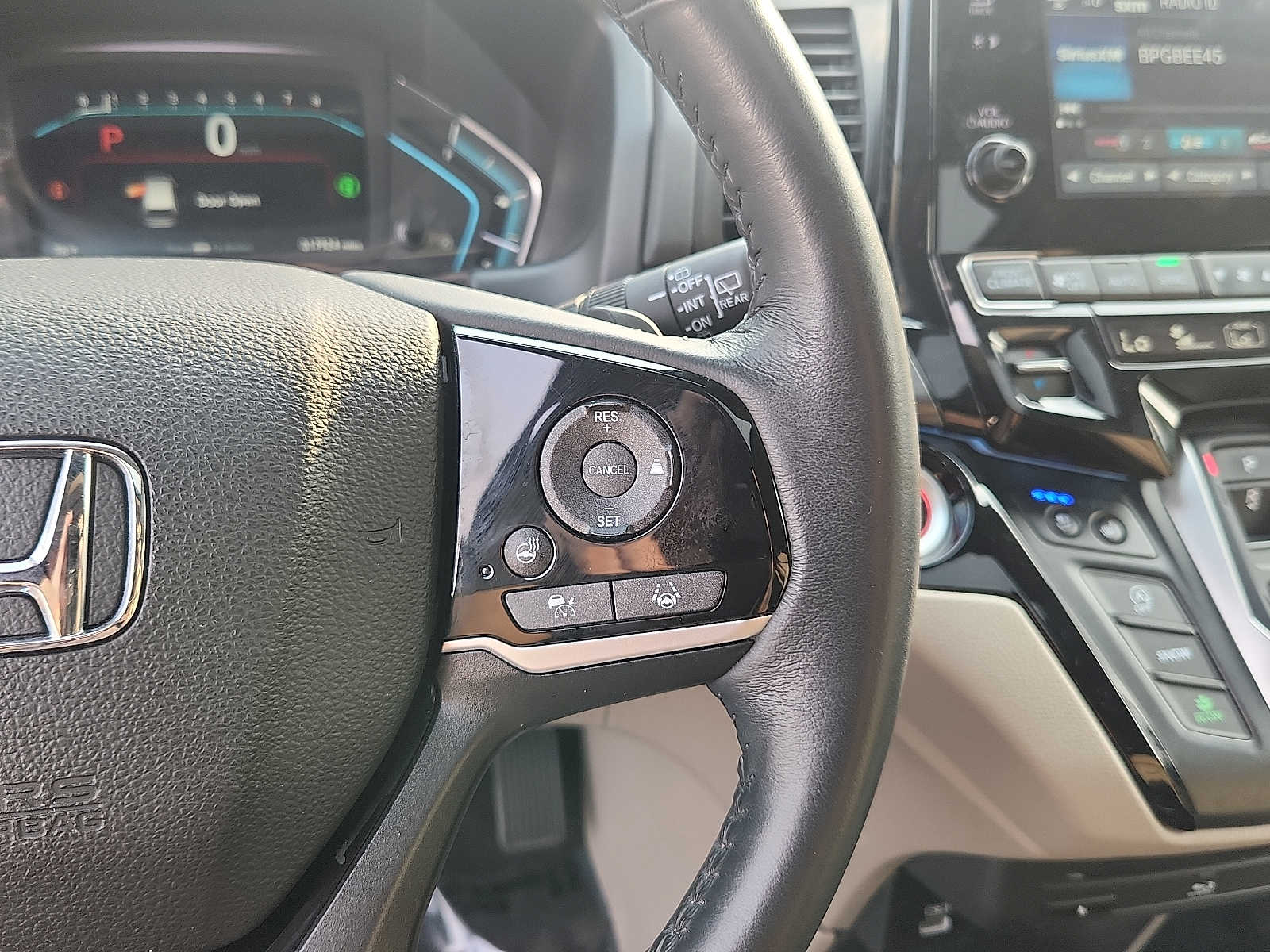 2023 Honda Odyssey Elite - Photo 21