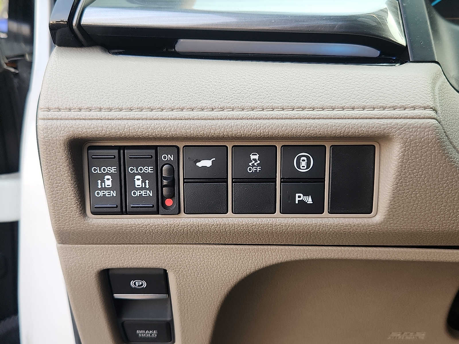 2023 Honda Odyssey Elite - Photo 22