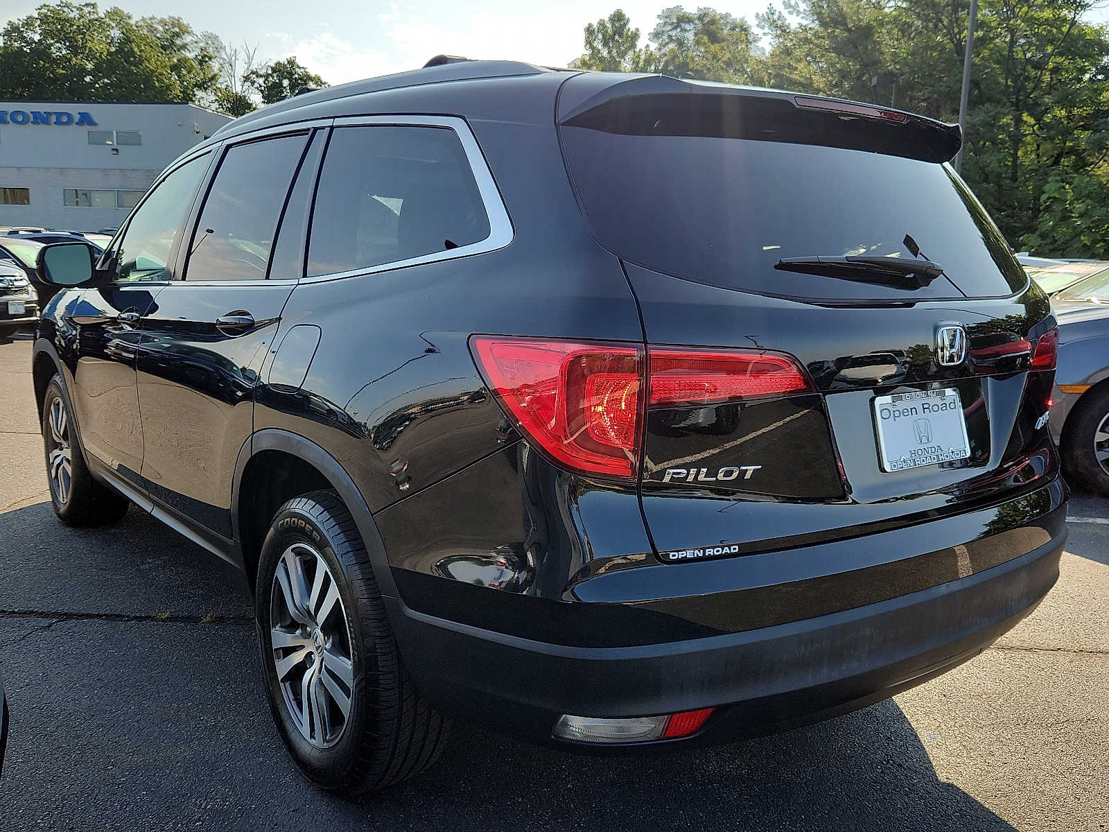 Used 2018 Honda Pilot SUV