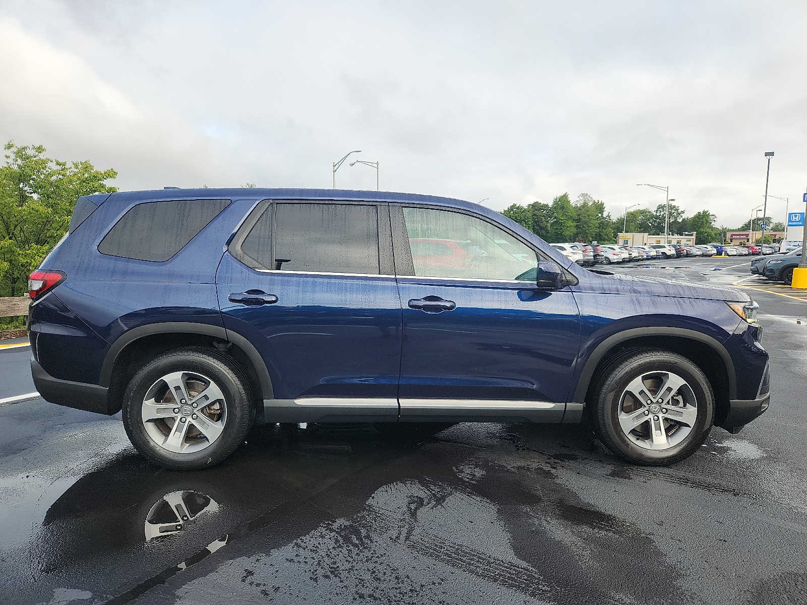 Used 2025 Honda Pilot SUV