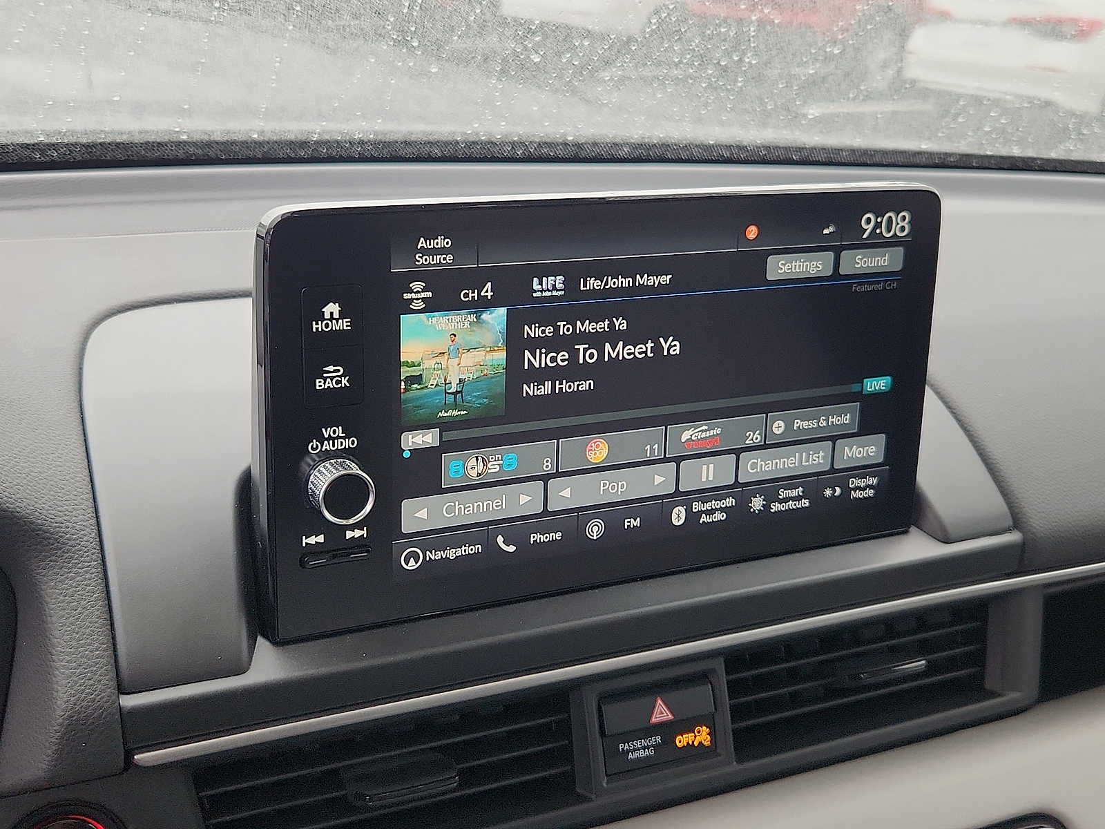 2025 Honda Pilot Touring - Photo 16