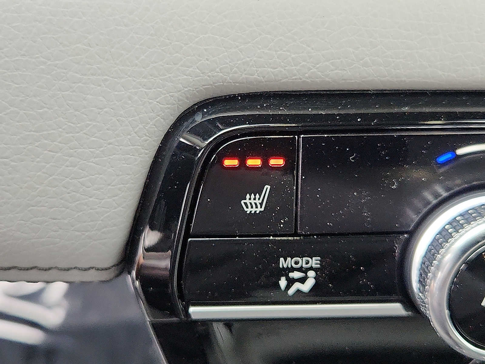 2025 Honda Pilot Touring - Photo 24