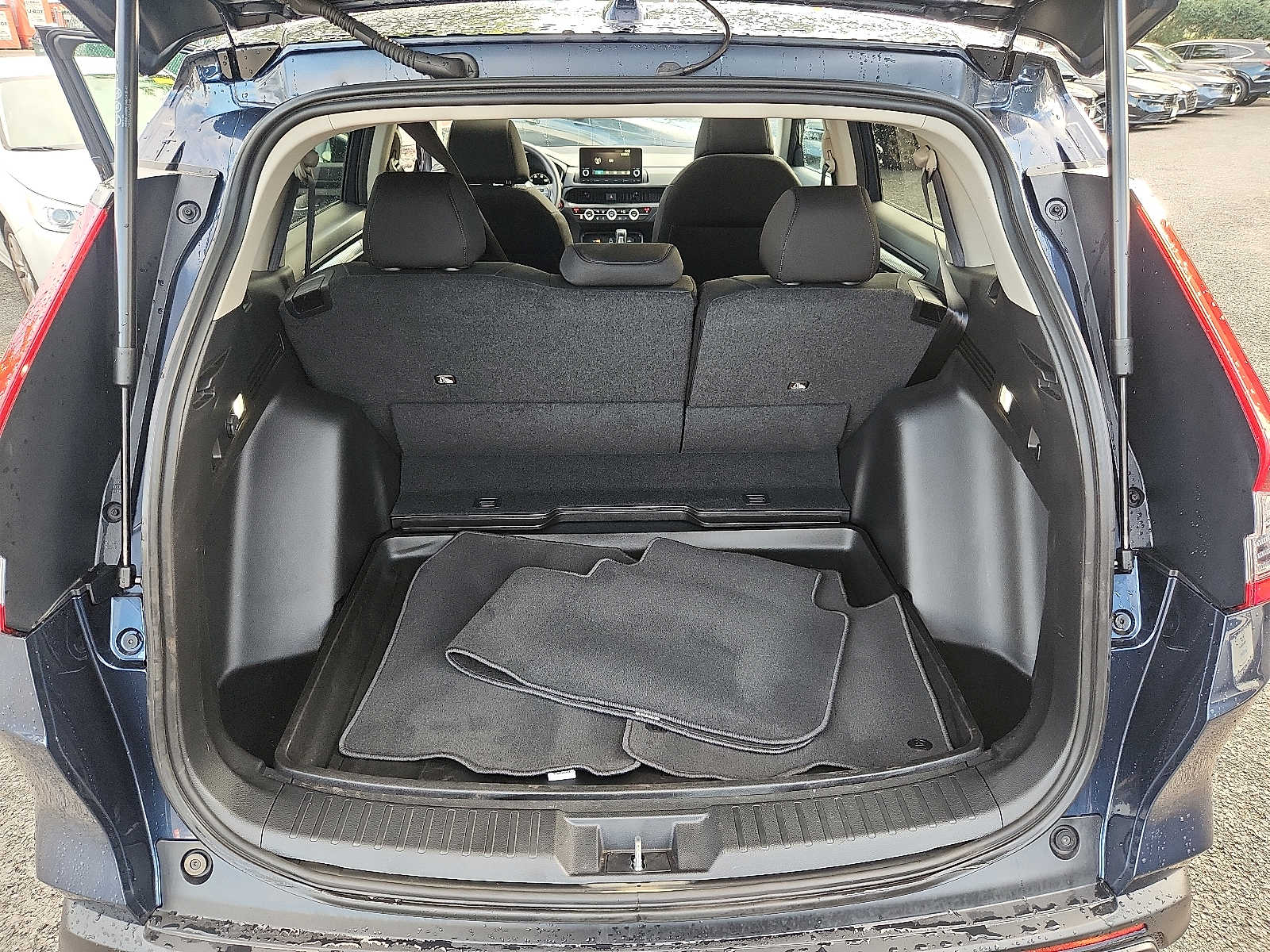 2025 Honda CR-V EX - Photo 28