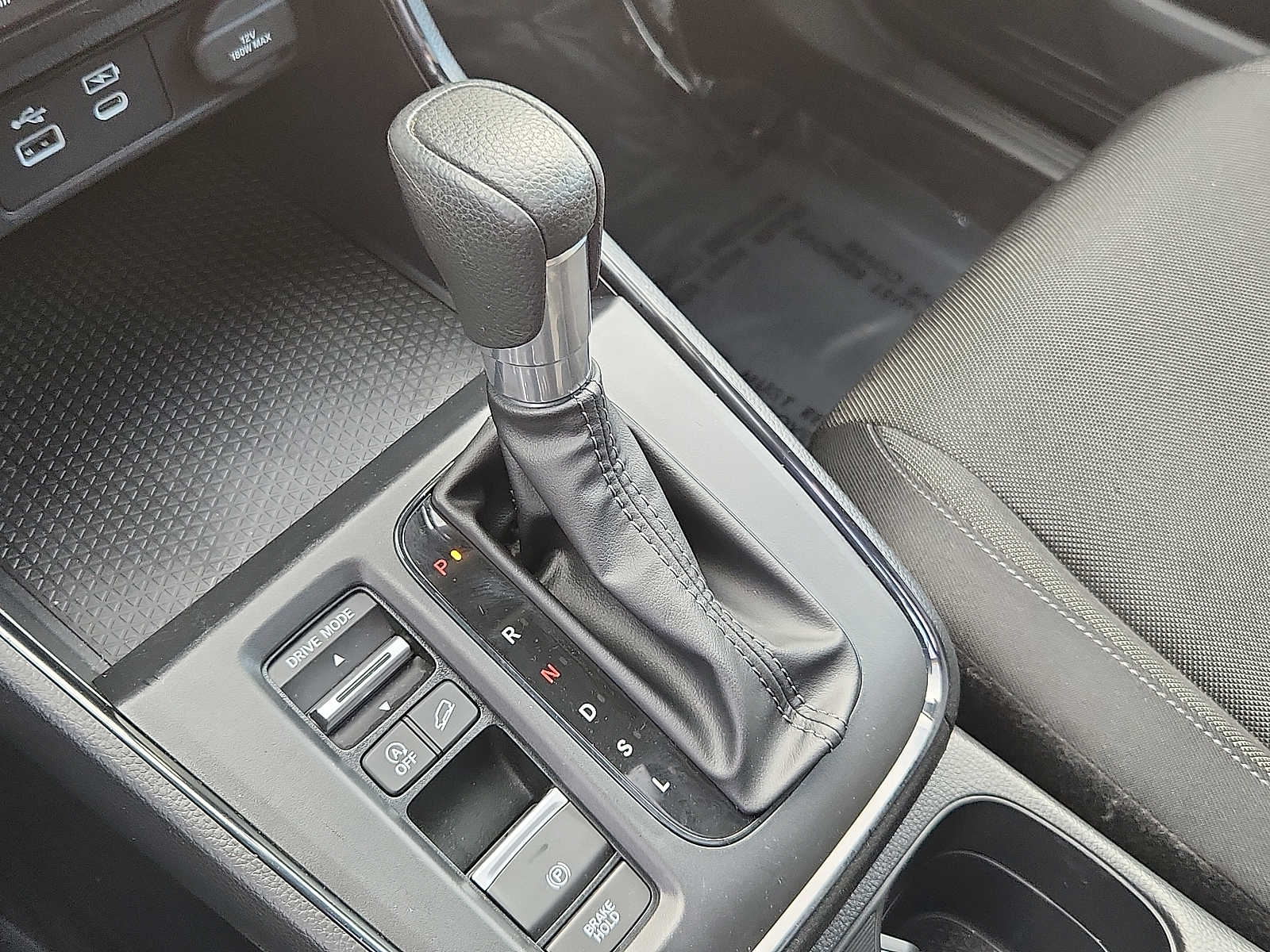 2025 Honda CR-V EX - Photo 14