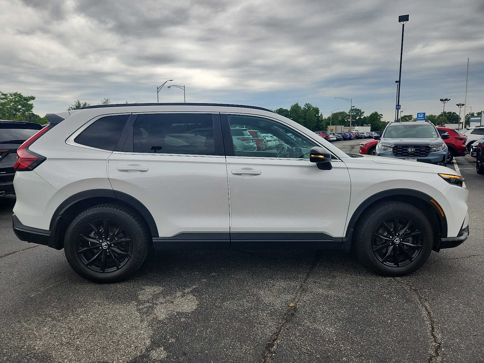 2024 Honda CR-V Sport-L - Photo 7