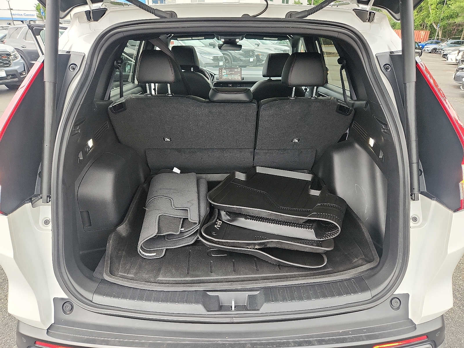 2024 Honda CR-V Sport-L - Photo 28