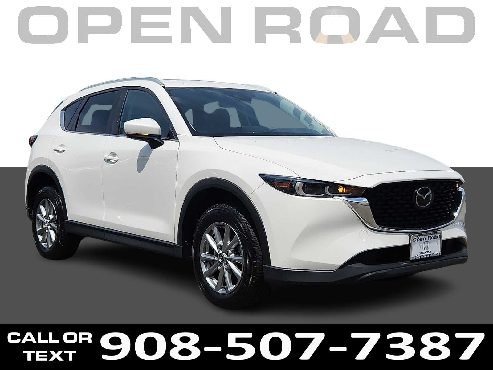 2023 Mazda CX-5 S Preferred package Auto AWD's photo
