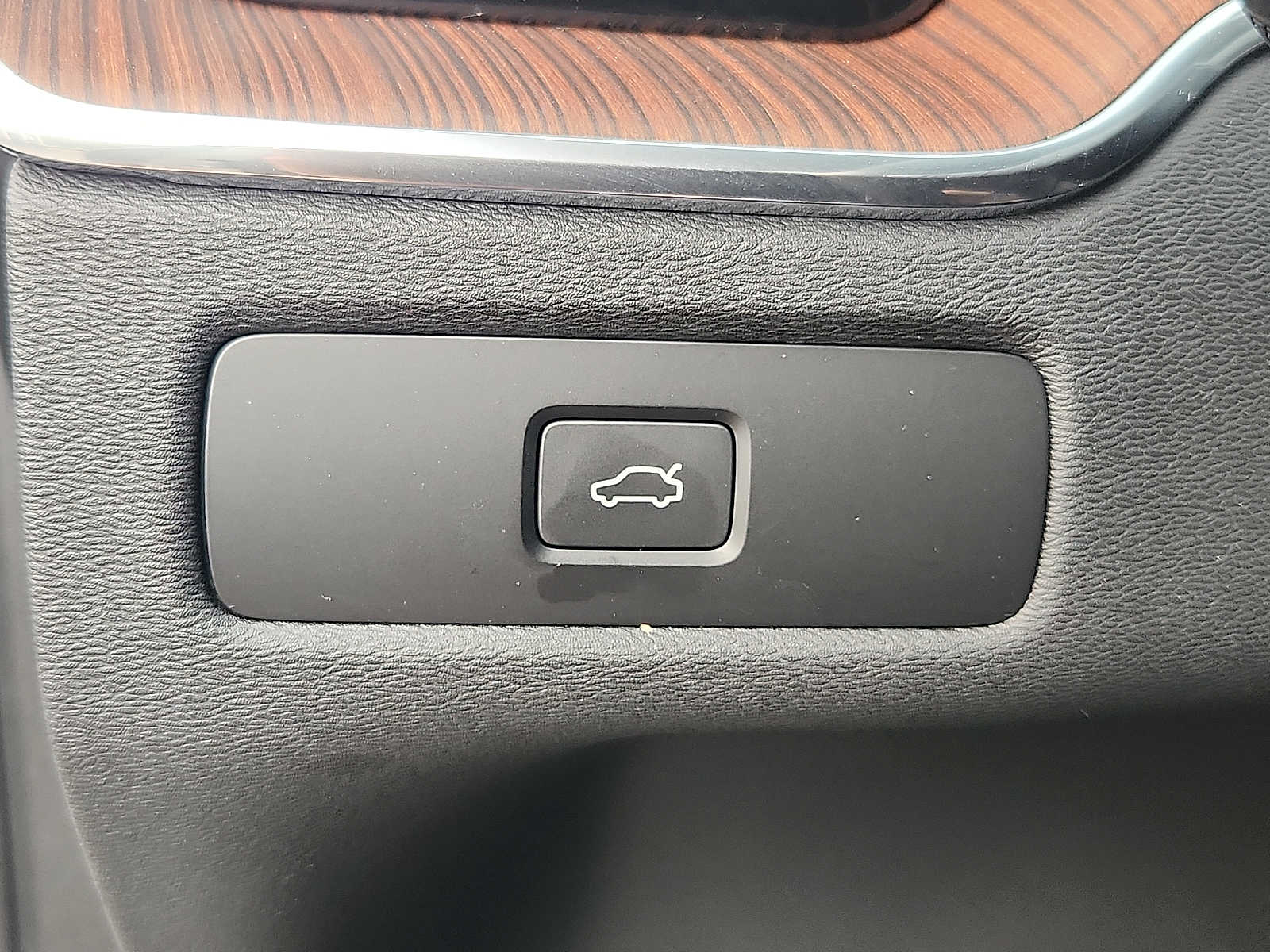 Used 2024 Volvo XC60 SUV