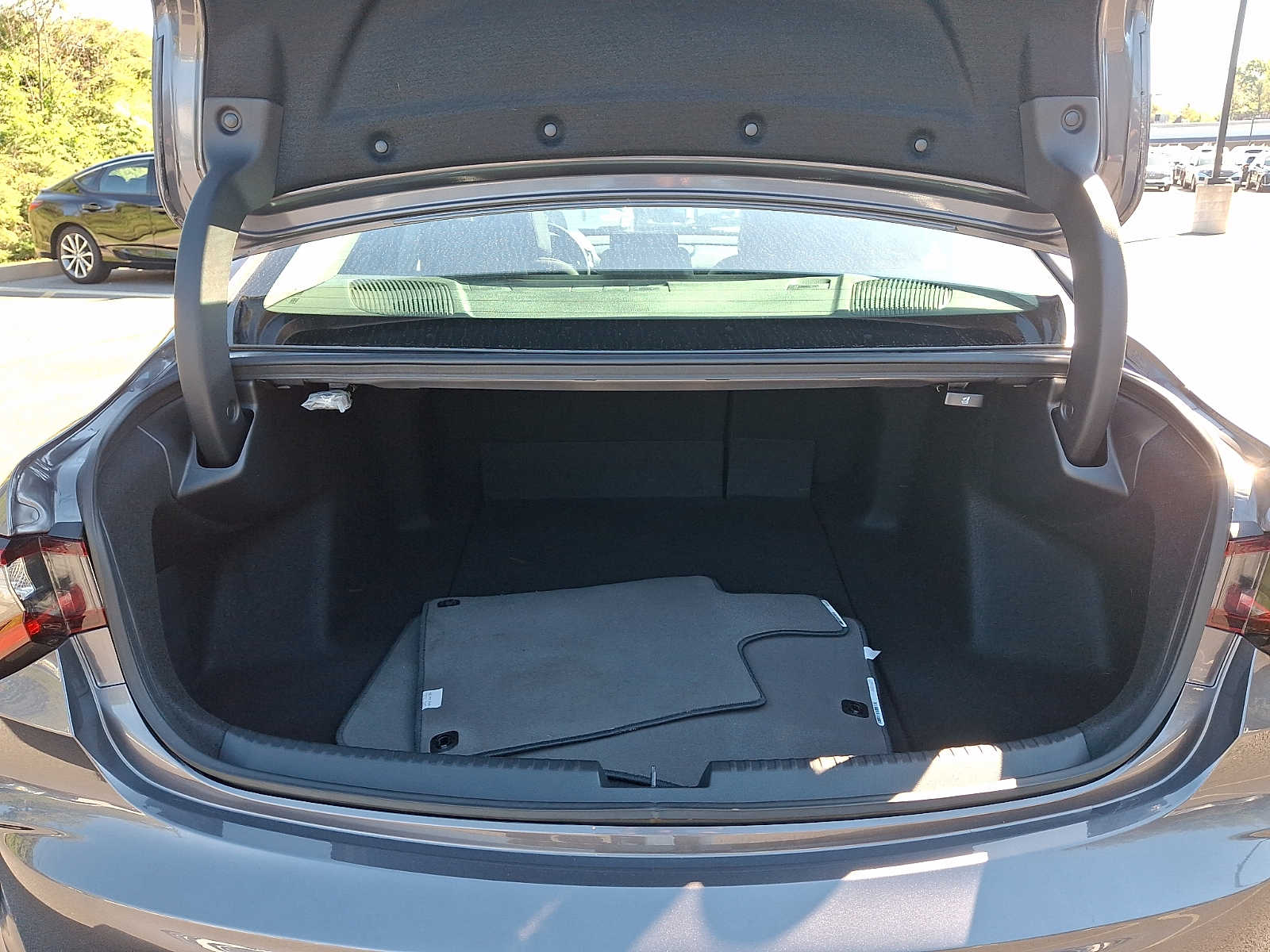 Used 2023 Acura TLX Sedan