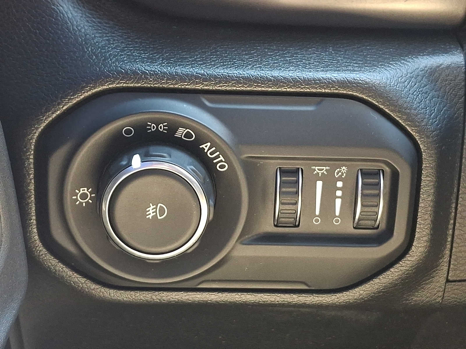 Used 2021 Jeep Wrangler SUV