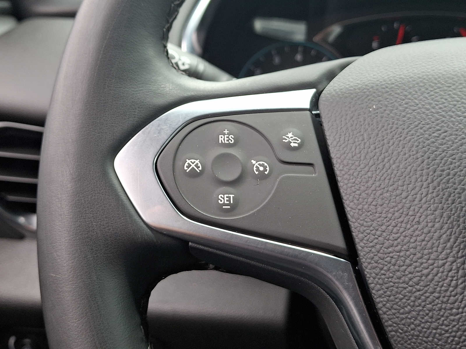 Used 2023 Chevrolet Traverse SUV