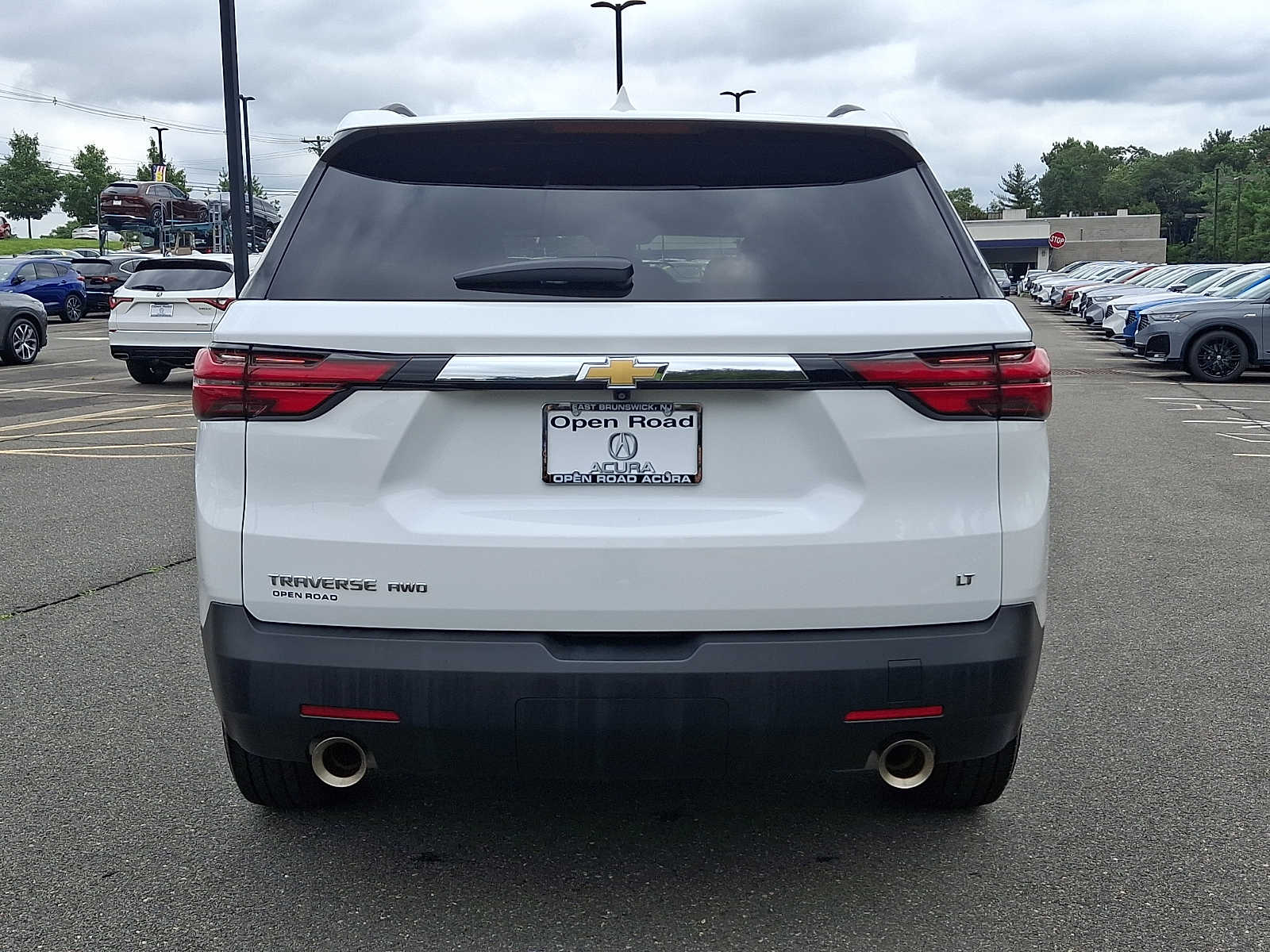 Used 2023 Chevrolet Traverse SUV