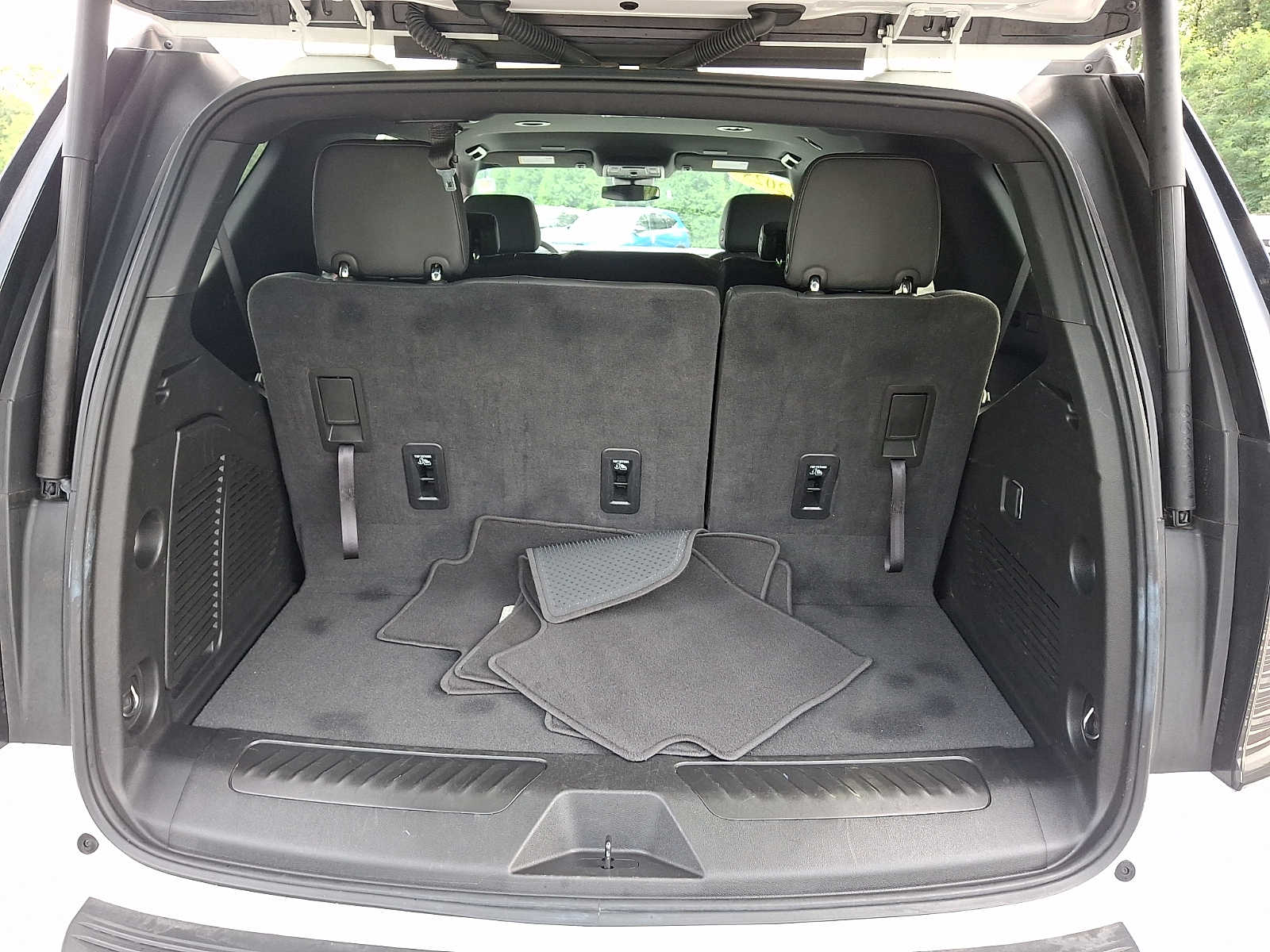 Used 2025 Chevrolet Tahoe SUV