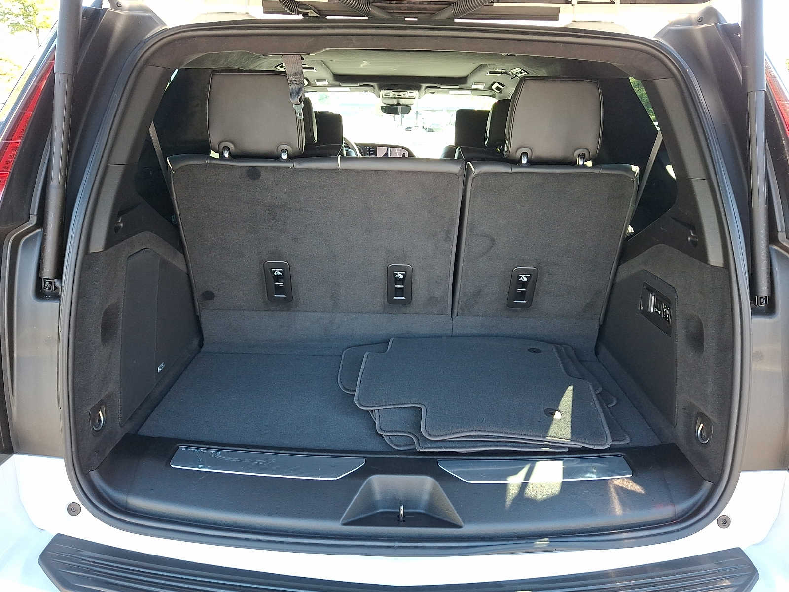 Used 2024 Cadillac Escalade SUV
