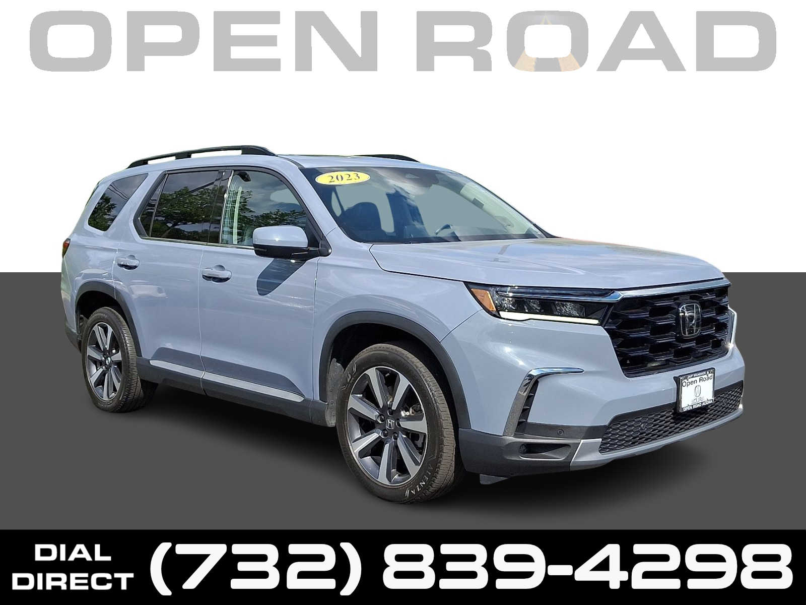 2023 Honda Pilot Touring AWD's photo