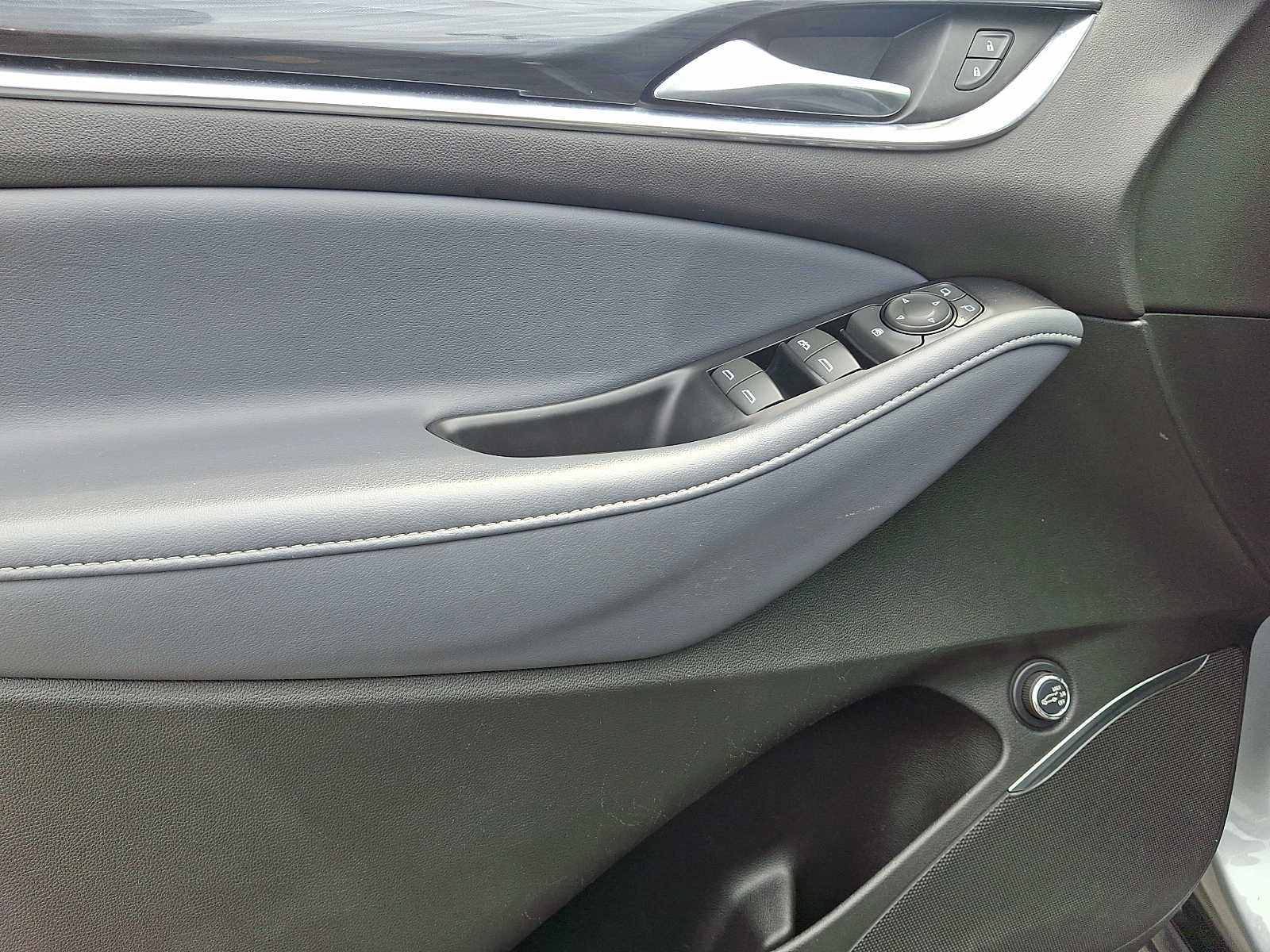 Used 2023 Buick Enclave SUV