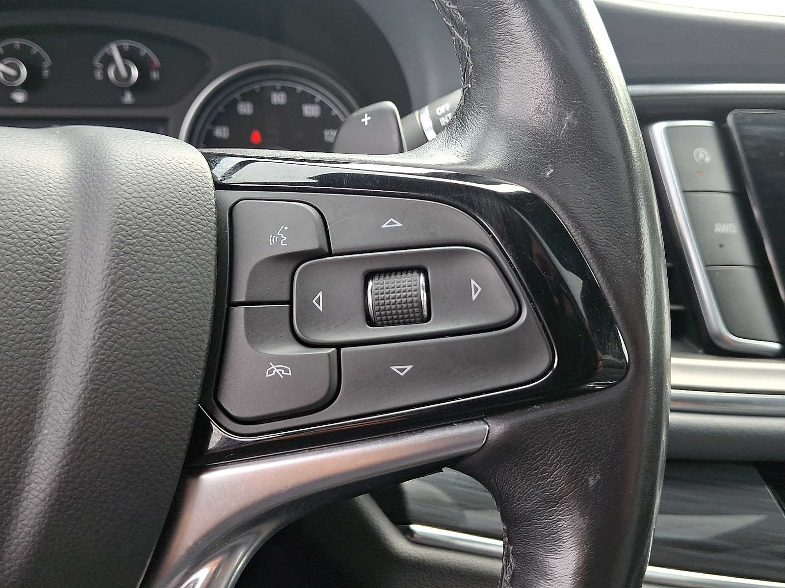 Used 2023 Buick Enclave SUV