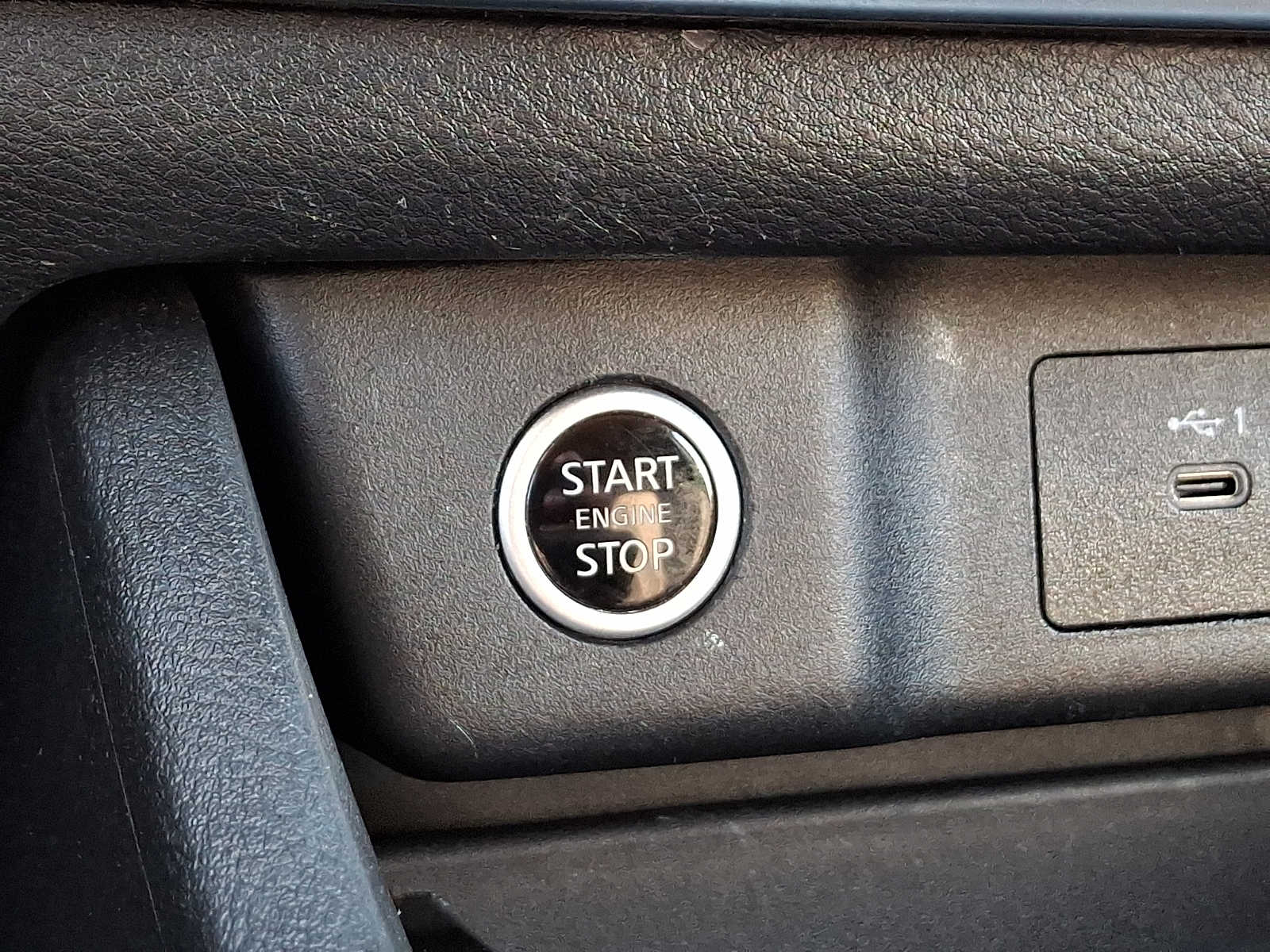 Used 2023 Nissan Rogue SUV