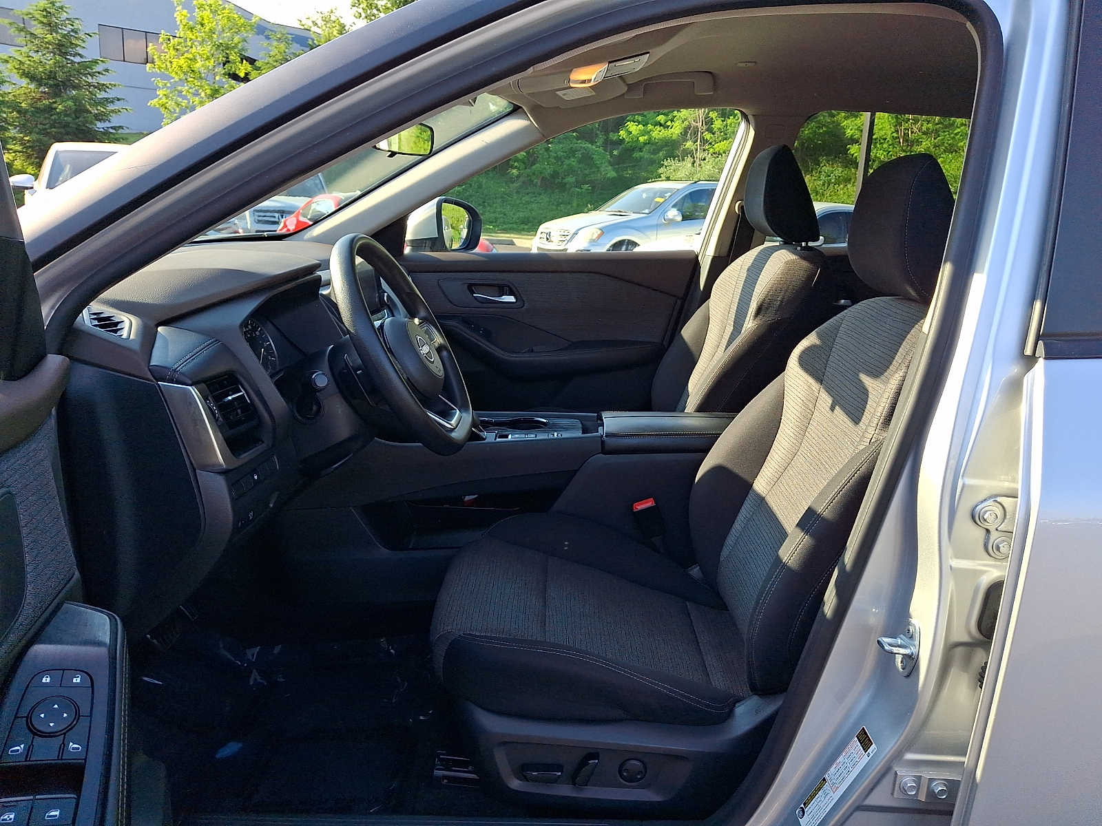 Used 2023 Nissan Rogue SUV