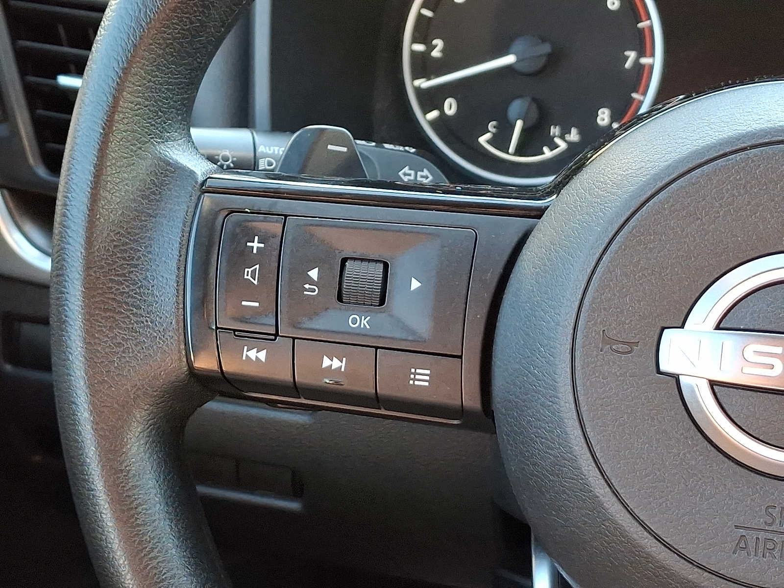 Used 2023 Nissan Rogue SUV