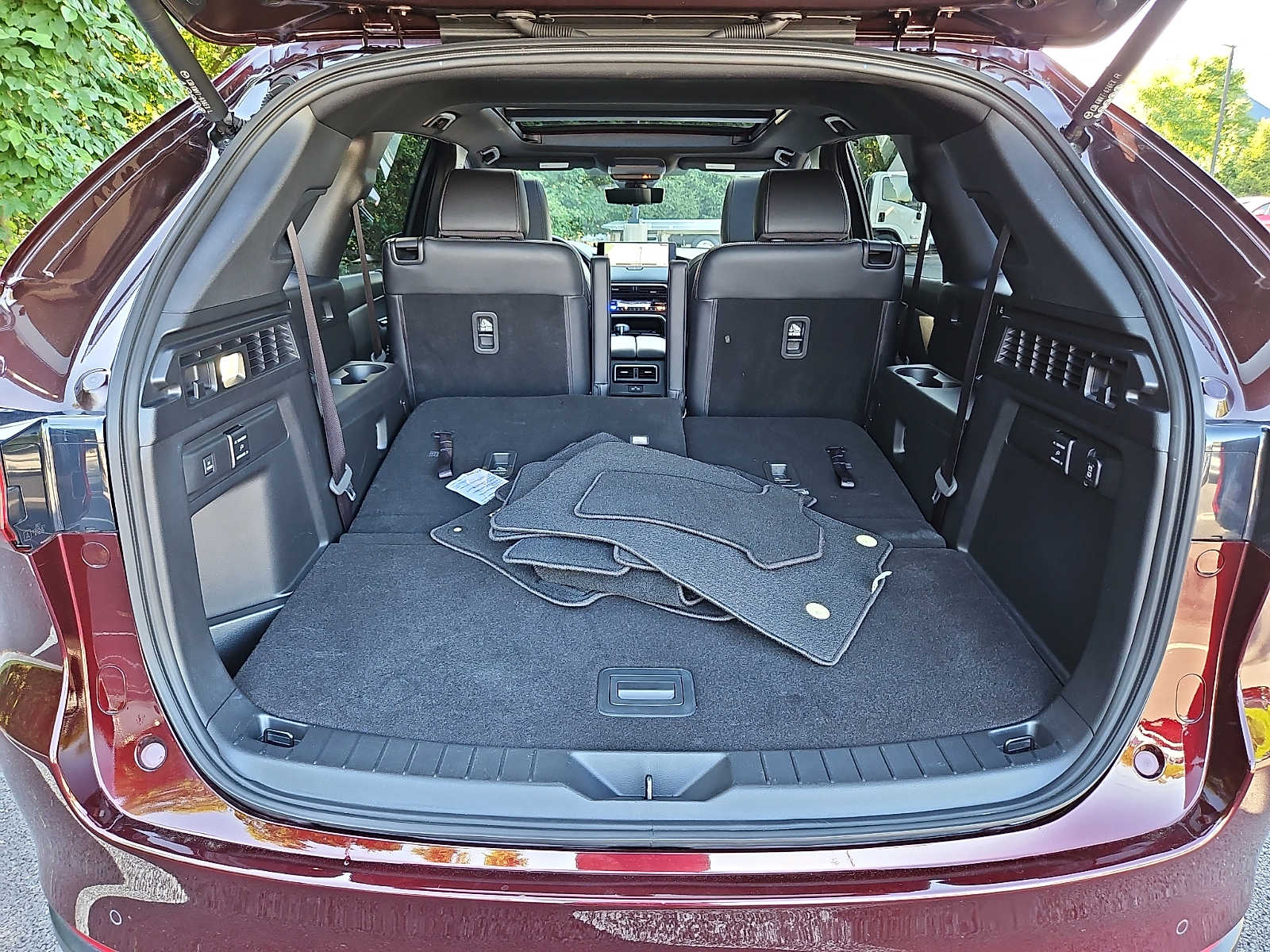 2025 Mazda CX-90 Premium Plus Package - Photo 36
