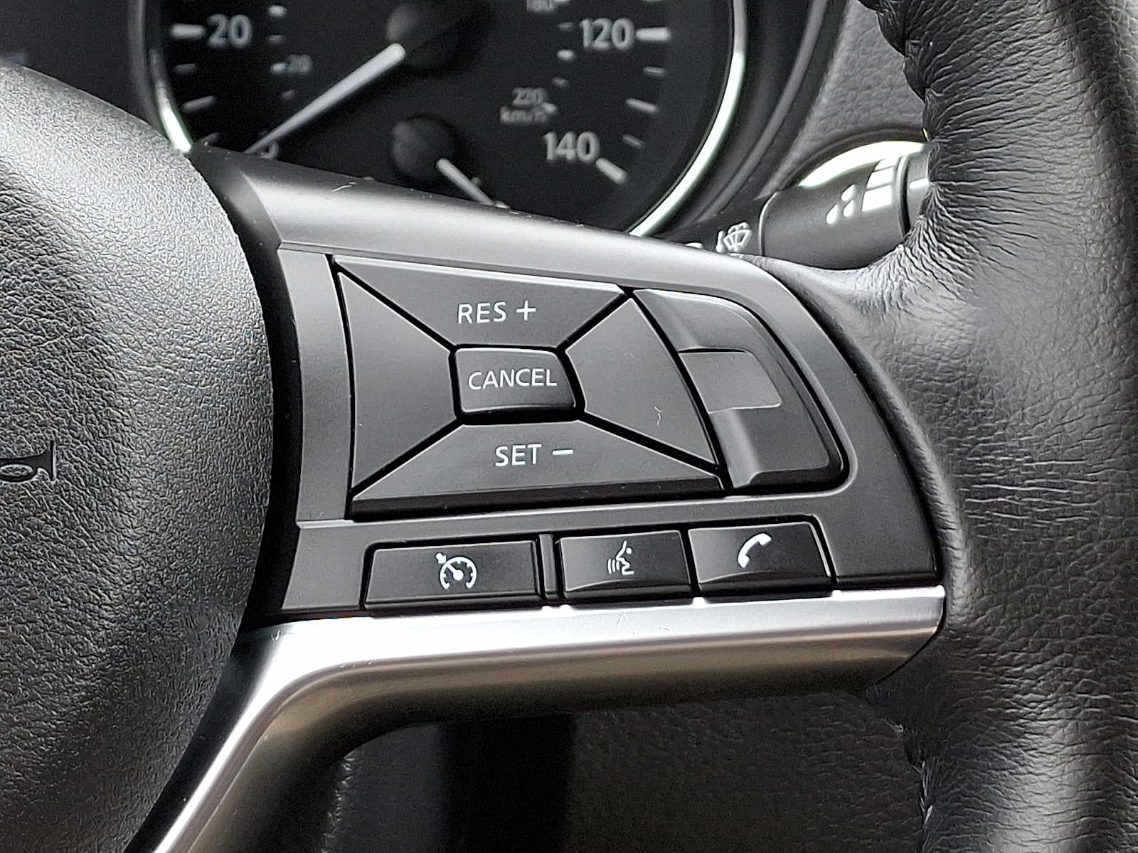 Used 2018 Nissan Rogue SUV