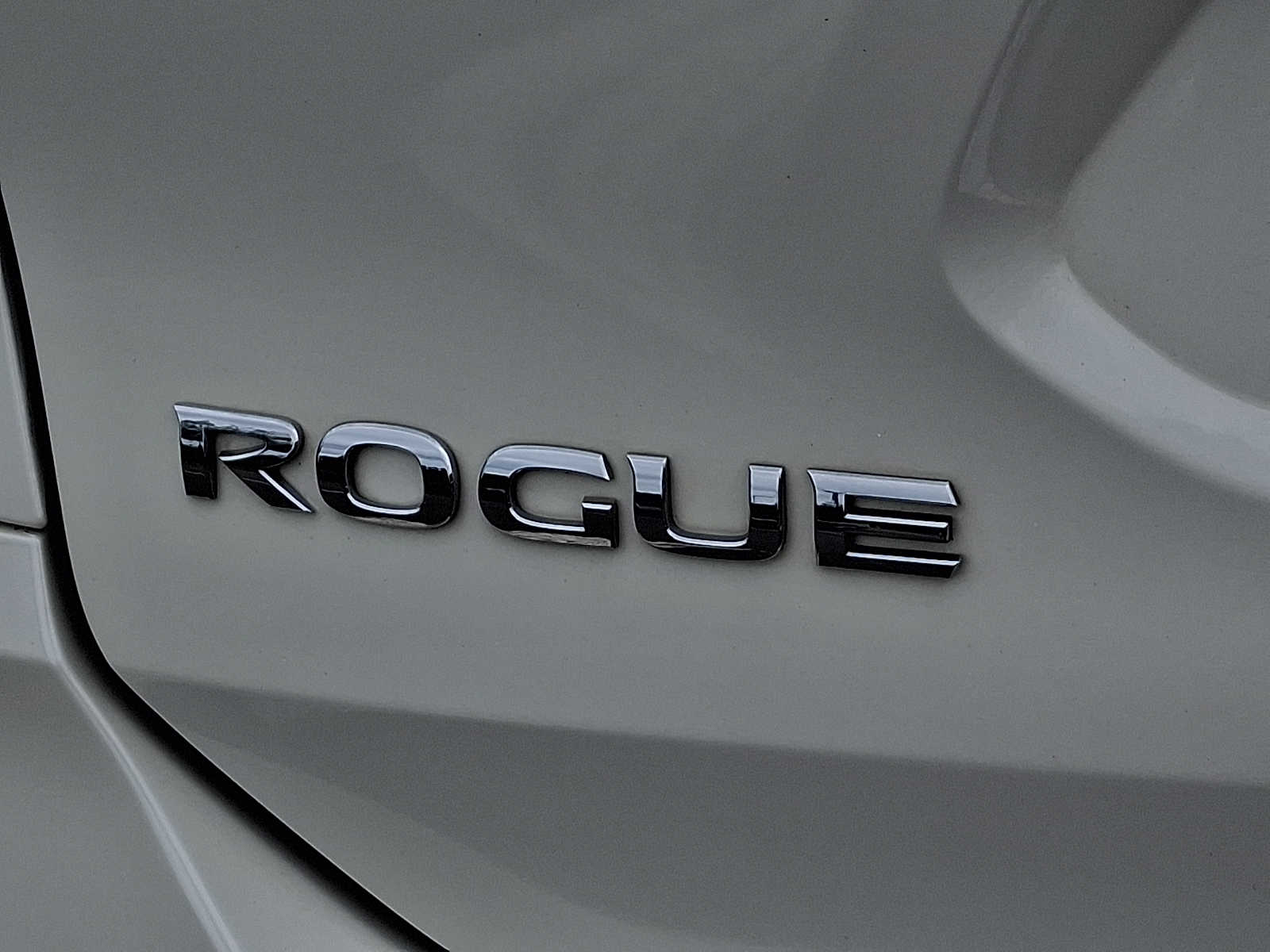 Used 2018 Nissan Rogue SUV