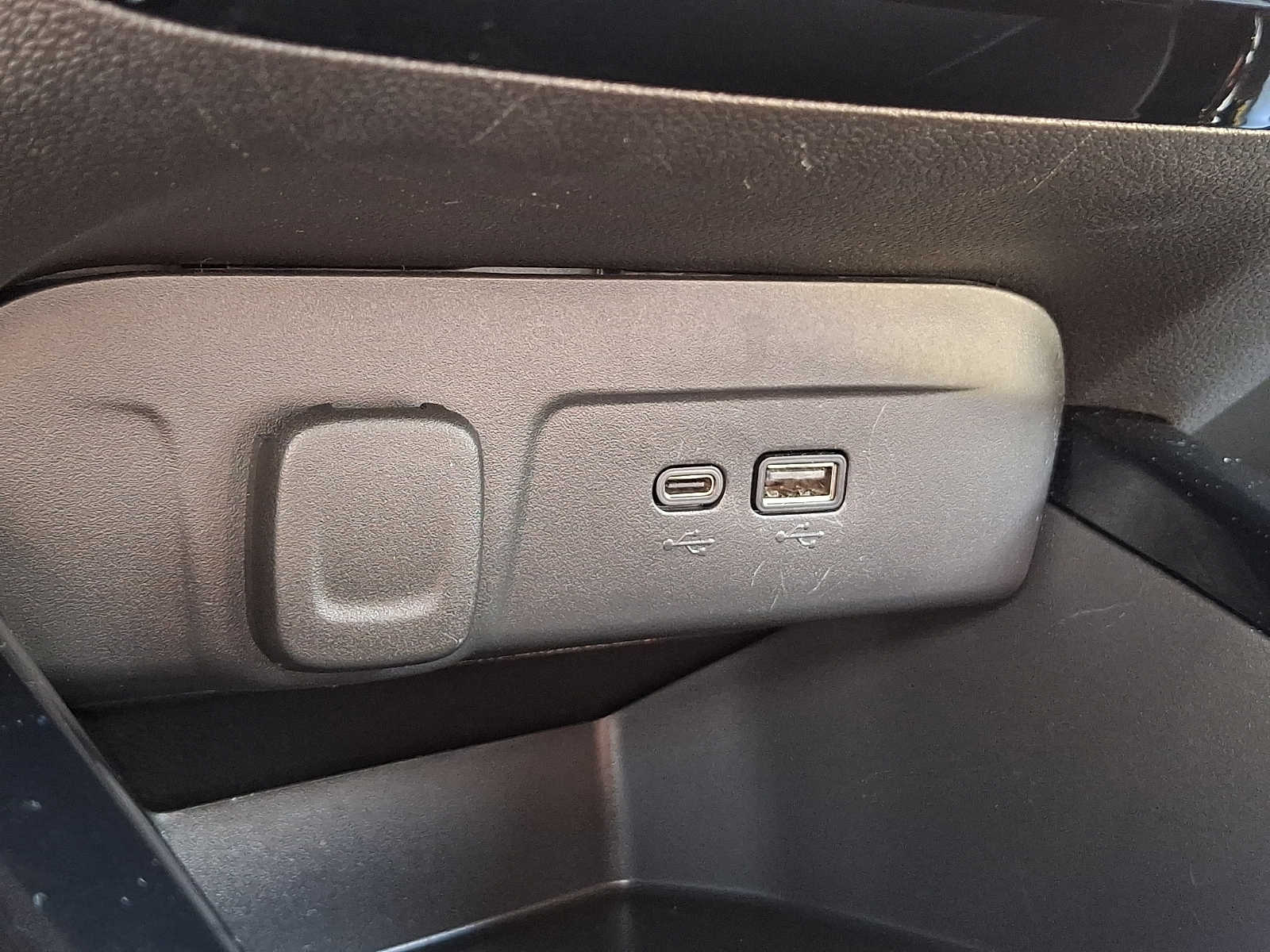 Used 2025 Chevrolet Trax SUV