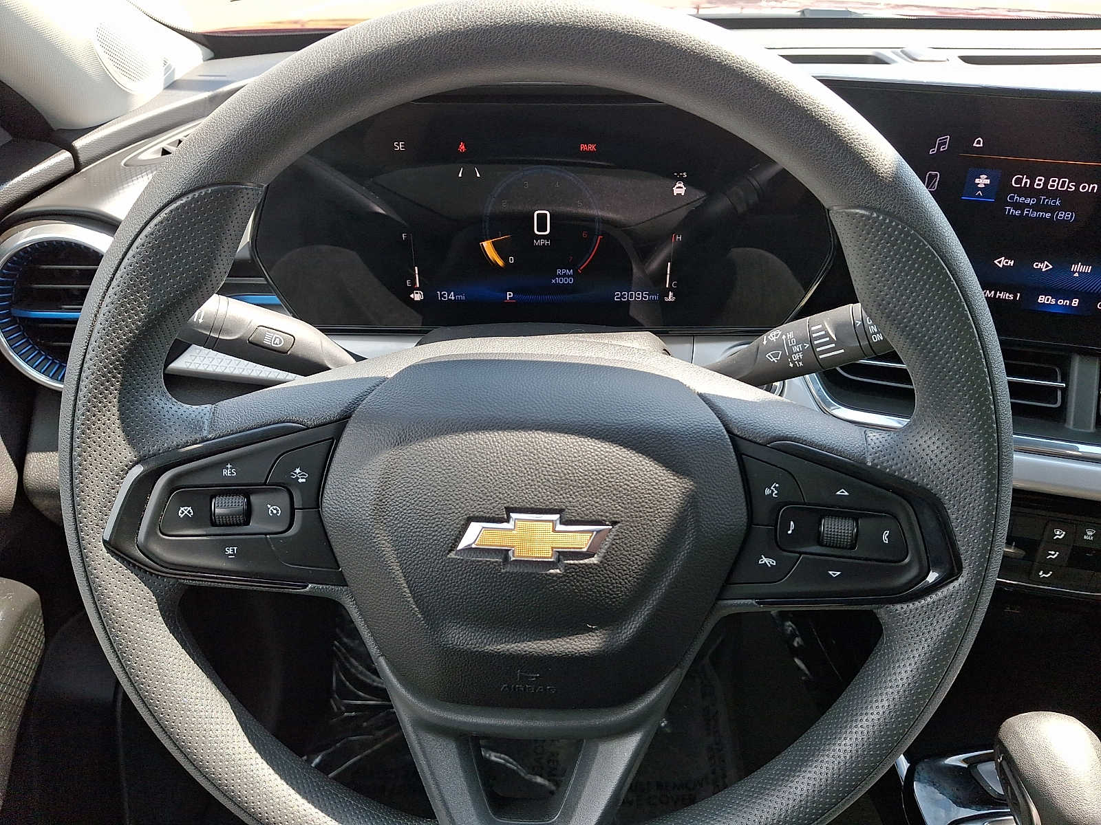 Used 2025 Chevrolet Trax SUV