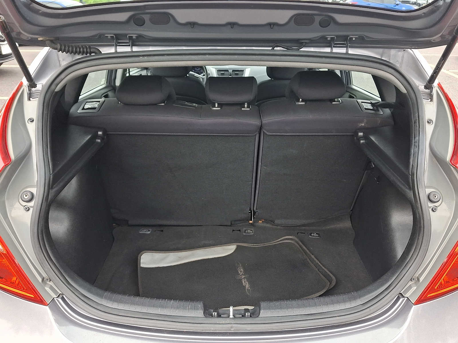 Used 2016 Hyundai Accent 5-Door Sedan
