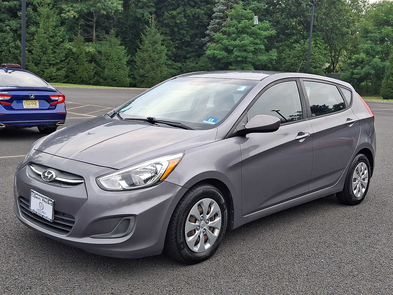 Used 2016 Hyundai Accent 5-Door Sedan
