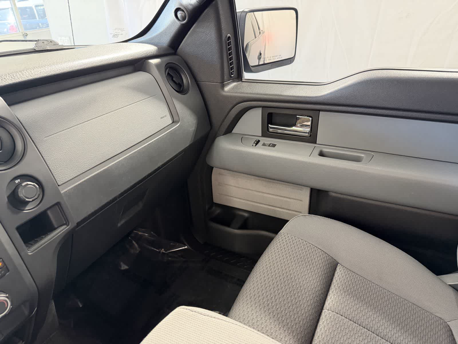 Sterling Gray Metallic 2013 Ford F-150 Pickup Truck Four-Wheel Drive 6-Speed Automatic