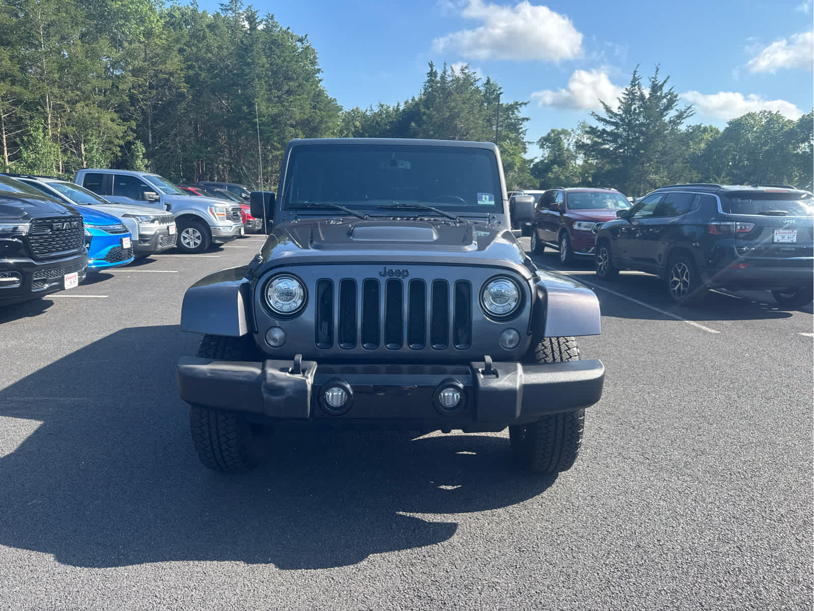 View vehicle photo 4