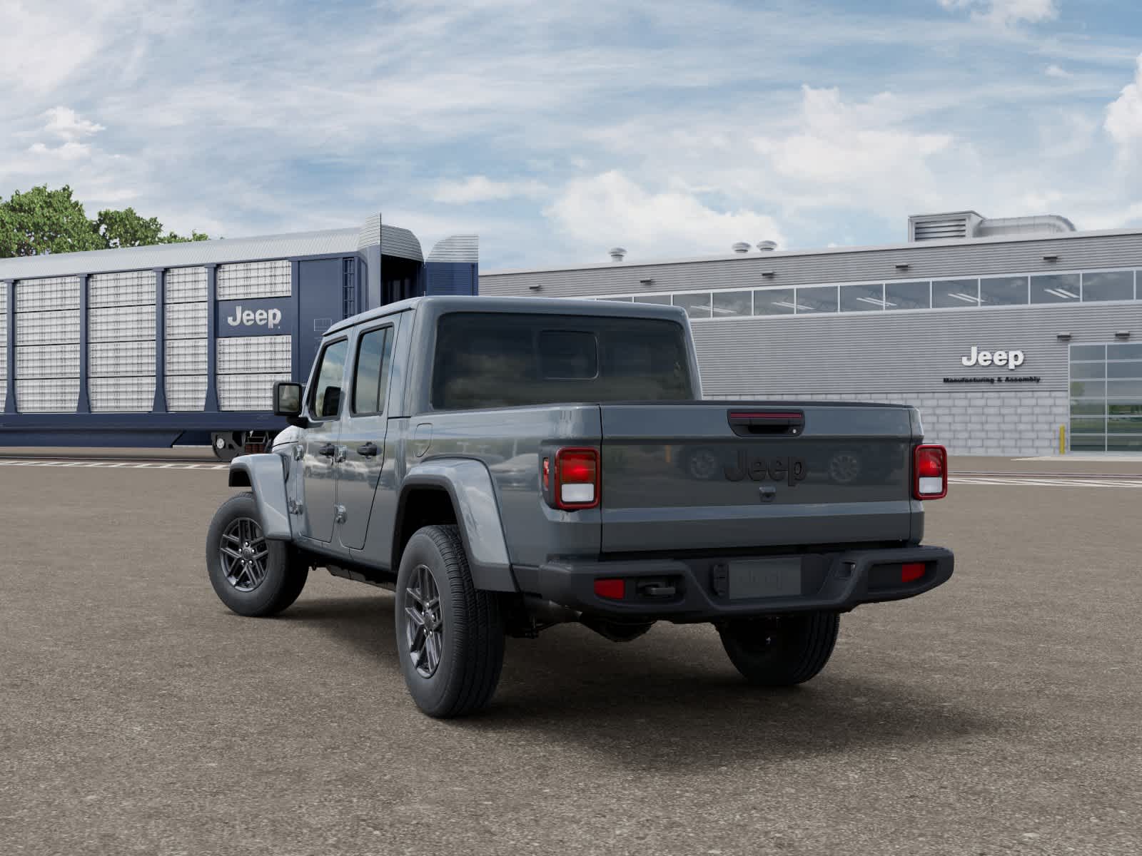 View vehicle photo 4