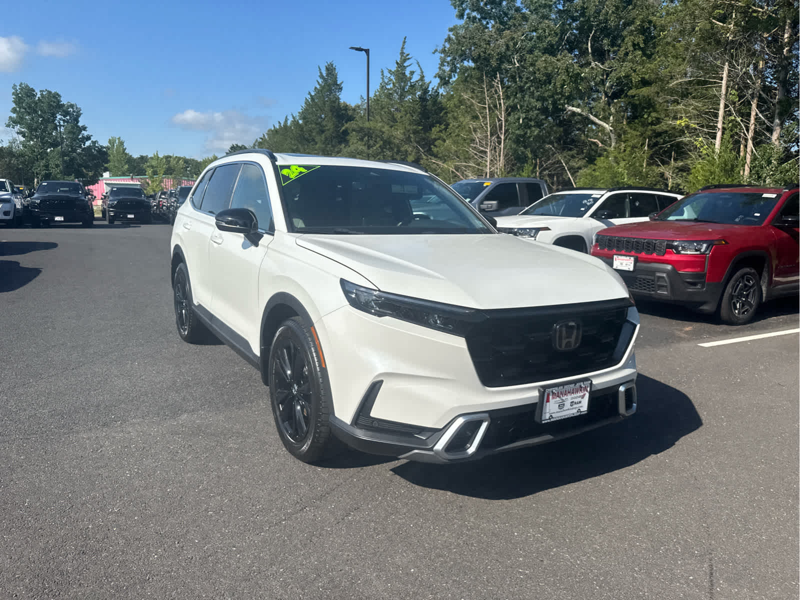 View vehicle photo 3