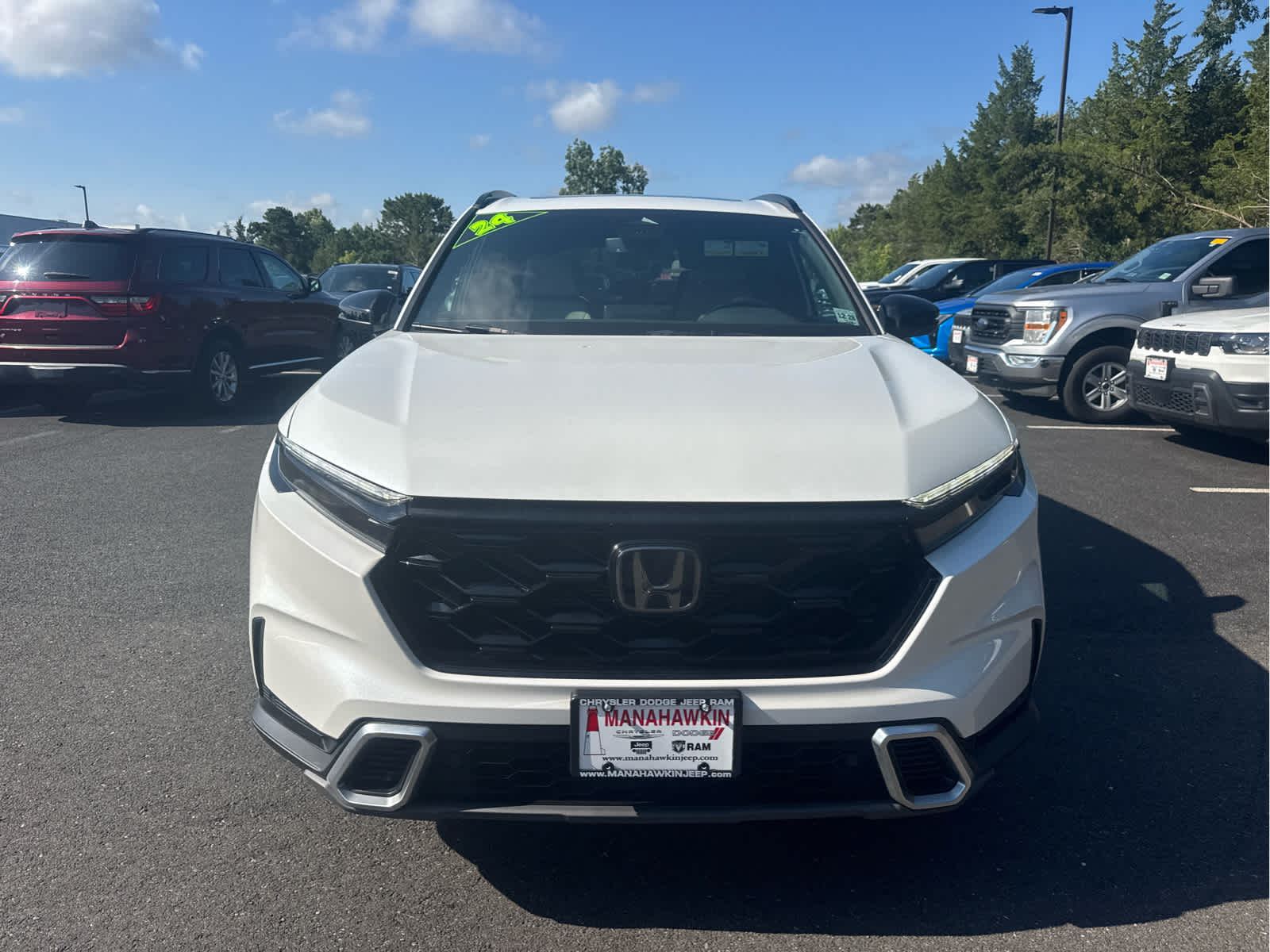 View vehicle photo 4