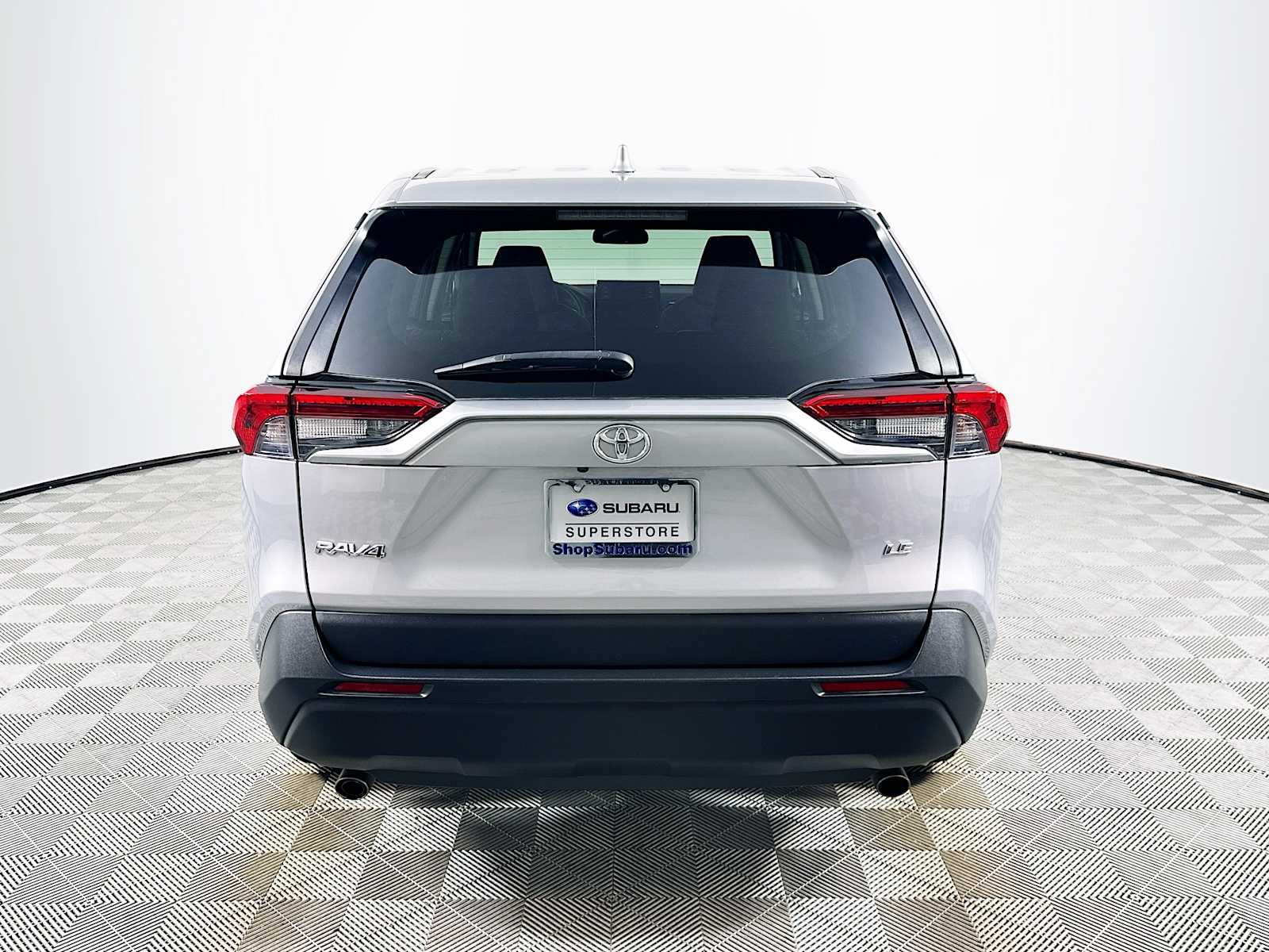 View vehicle photo 6