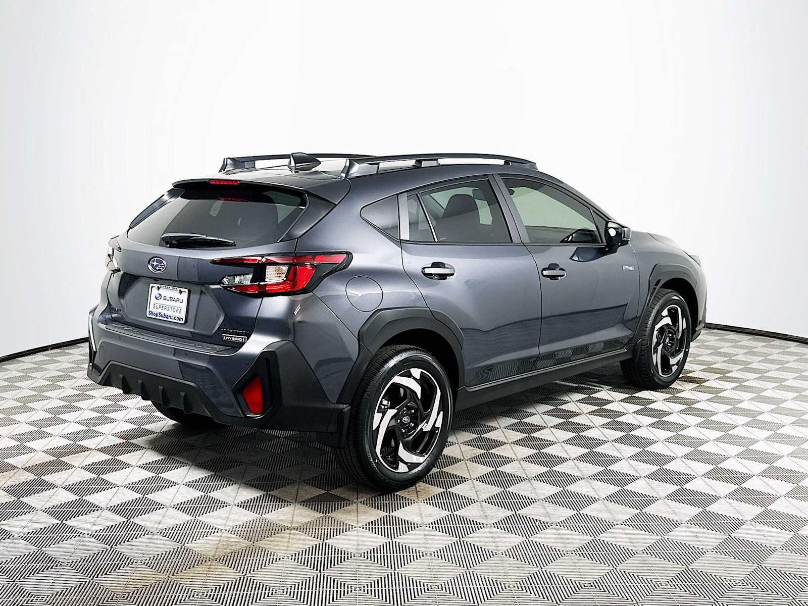 View vehicle photo 7