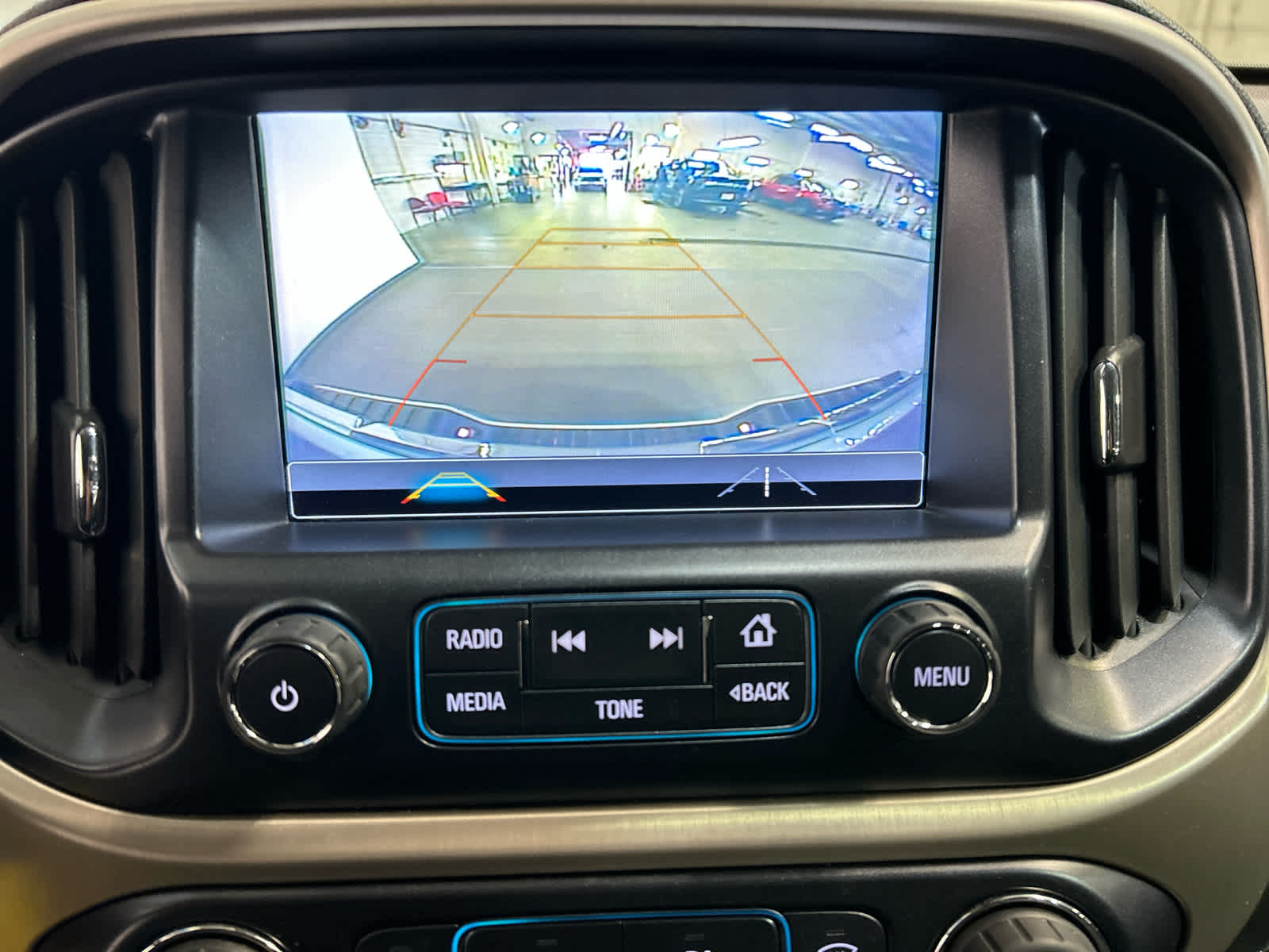 View vehicle photo 6